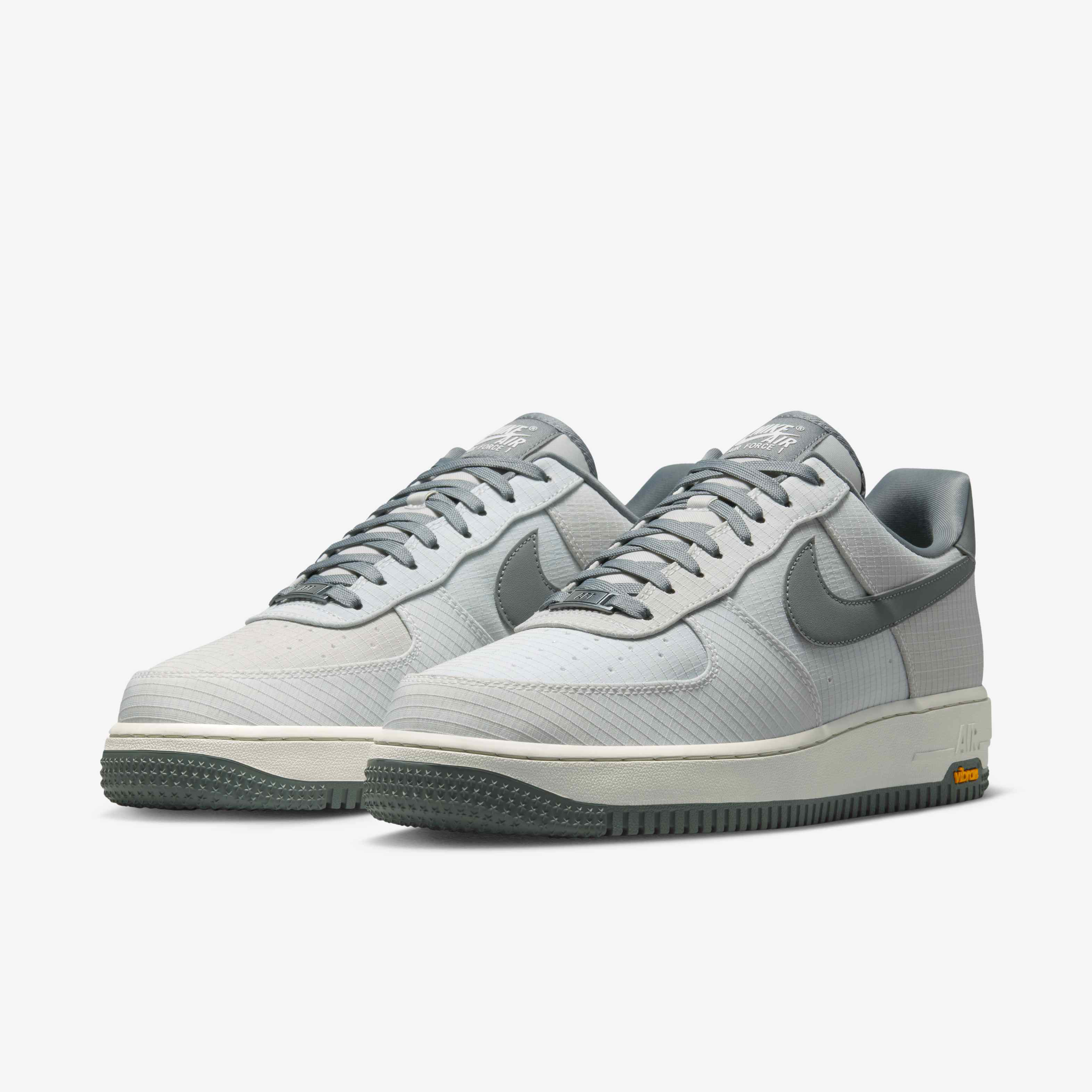 Nike Air Force 1 '07 LX Vibram&reg; image number 4