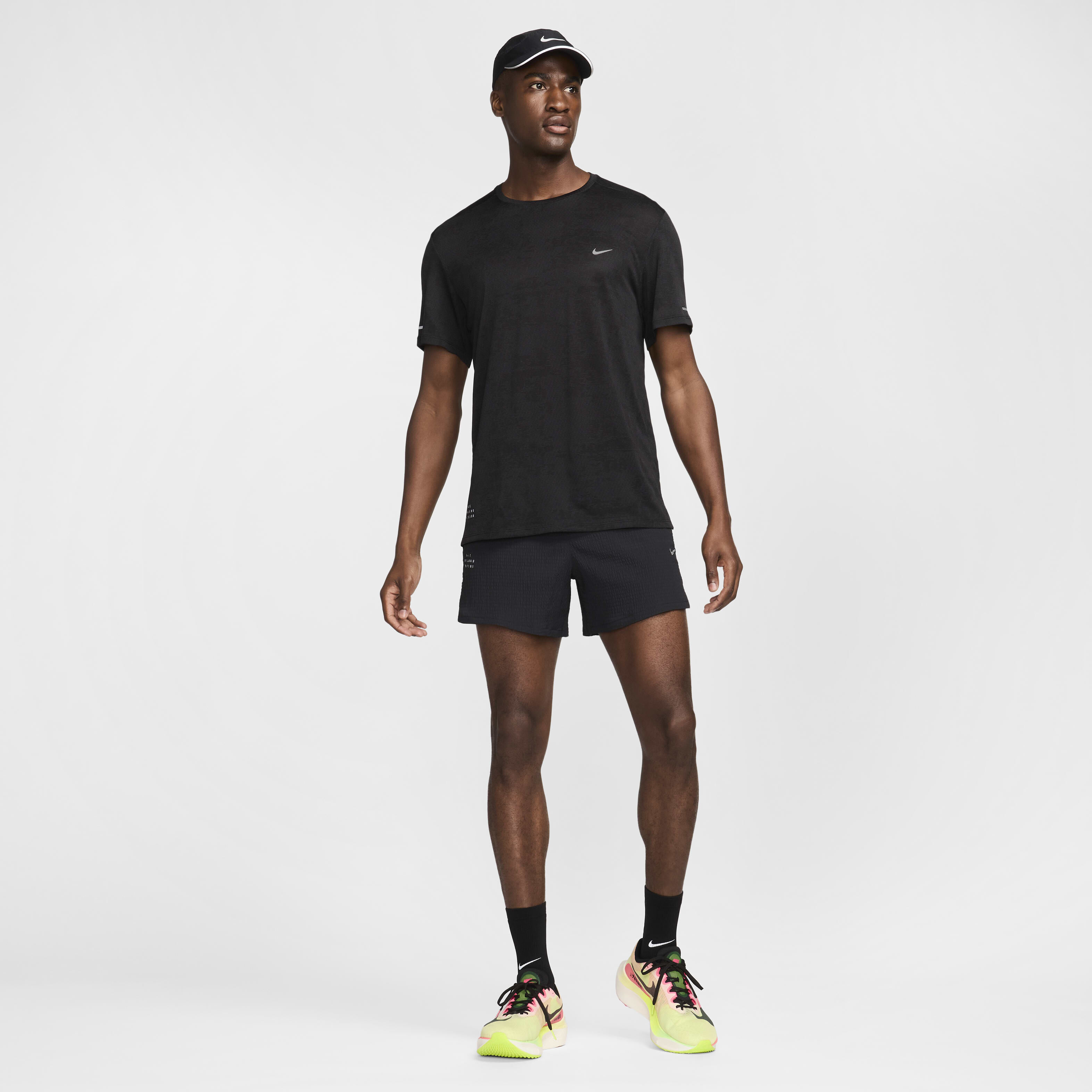 Nike medalist run division outlet
