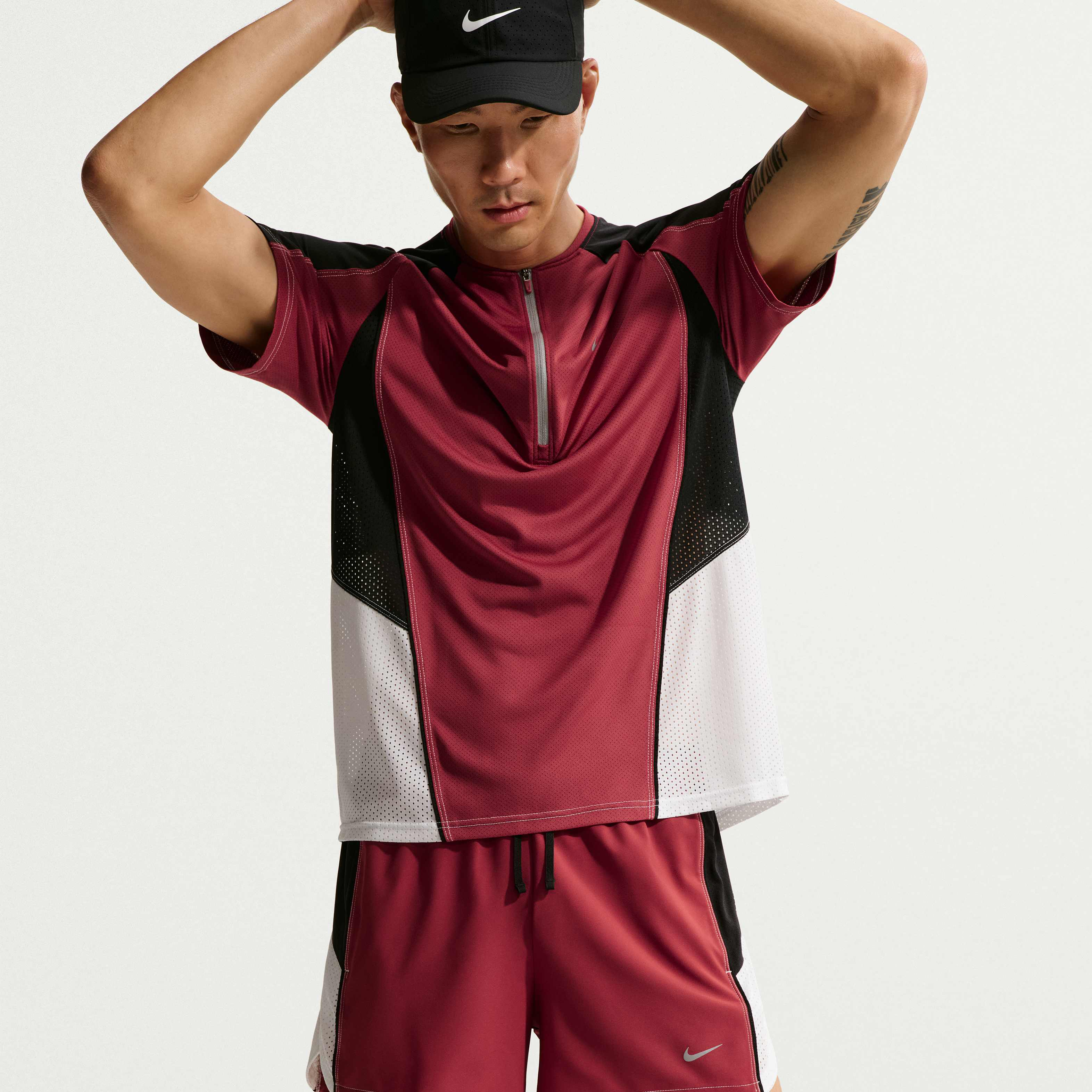 Nike Retro image number 3