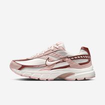 Nike Initiator