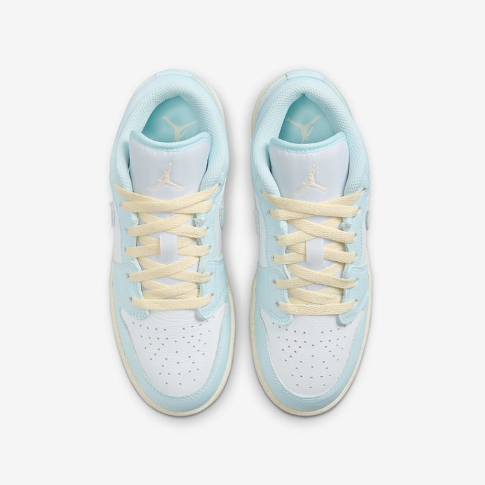 Air Jordan 1 Low SE image number 3 Air Jordan 1 Low SE image number 3