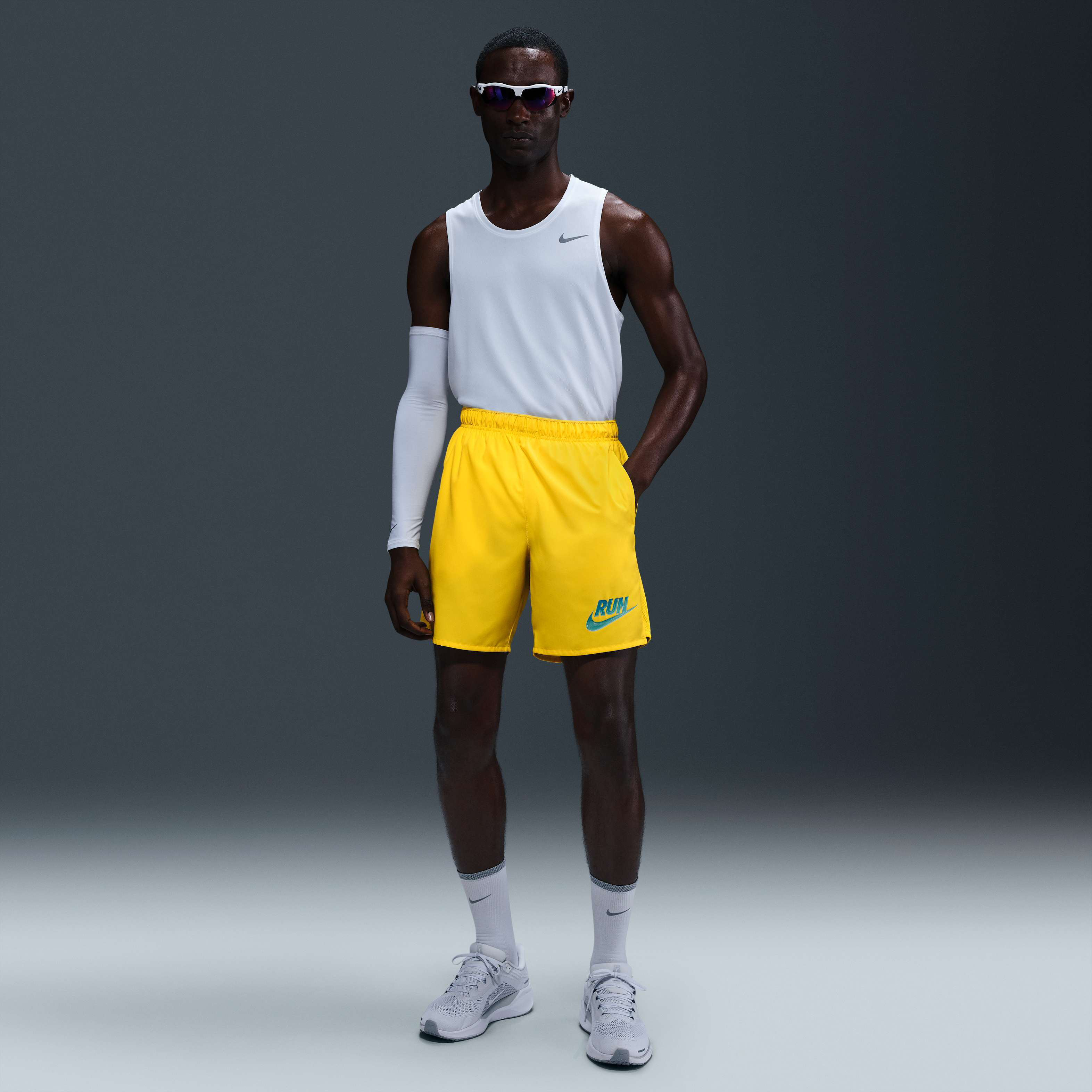 Nike Challenger Run Energy image number 0