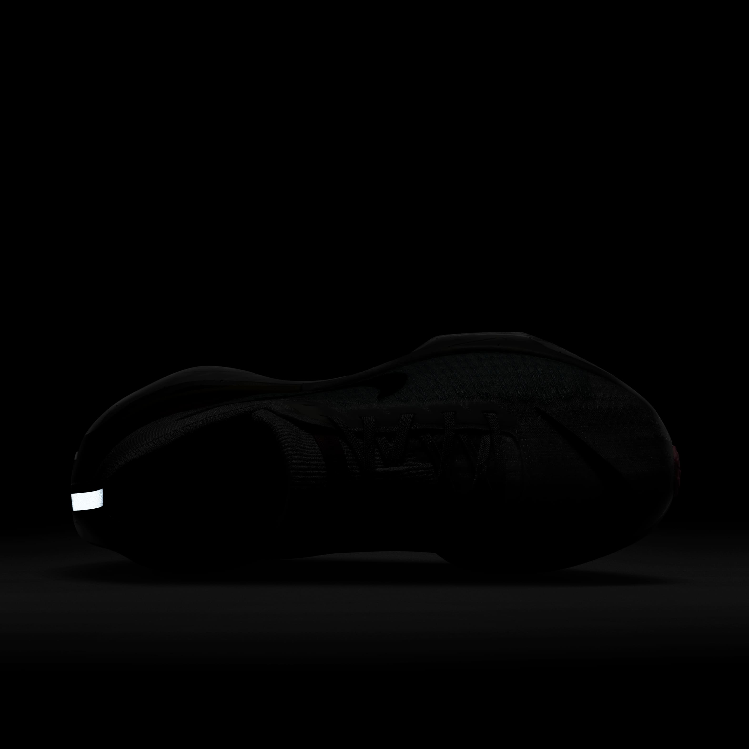 Nike Invincible 3 image number 9