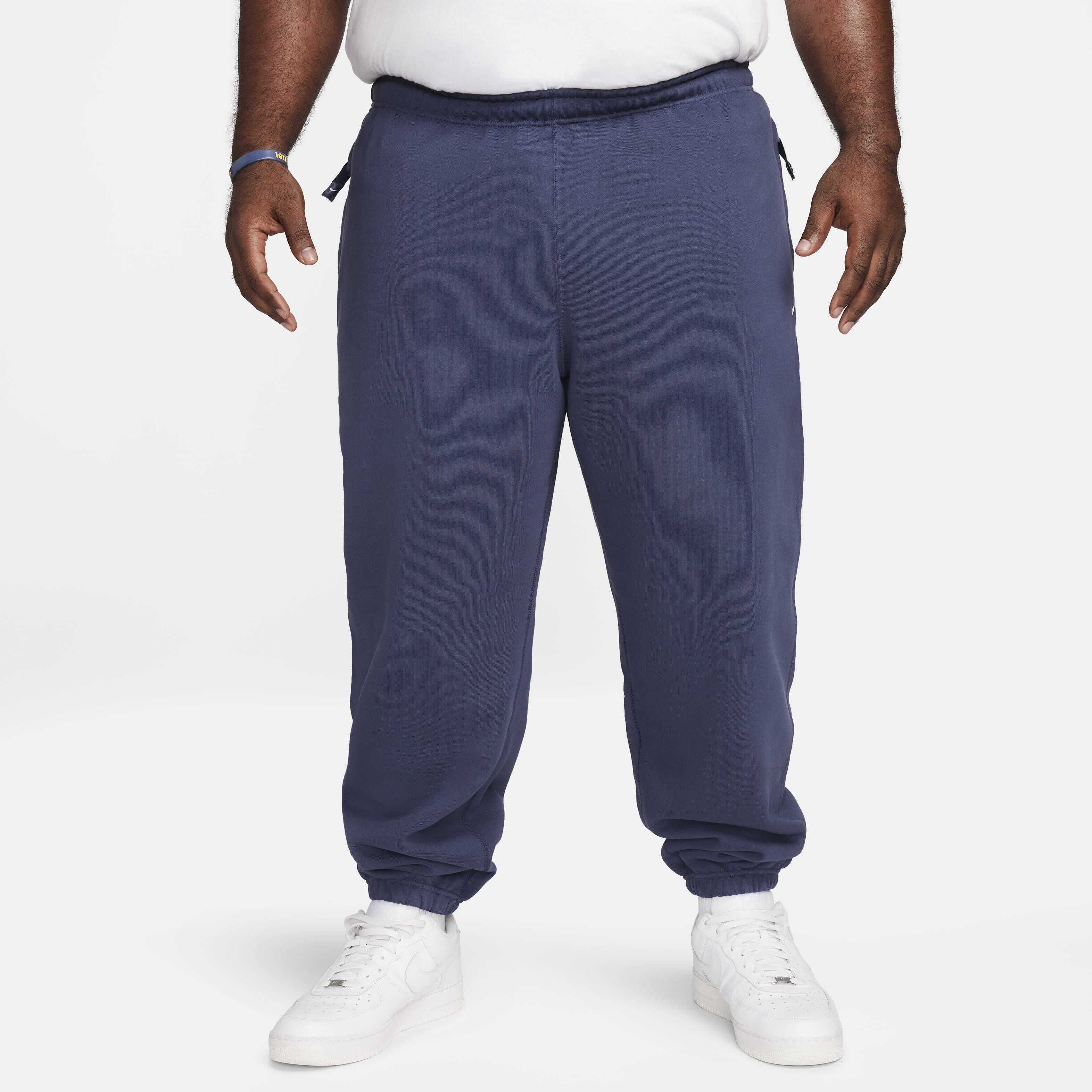 Nike Solo Swoosh image number 6