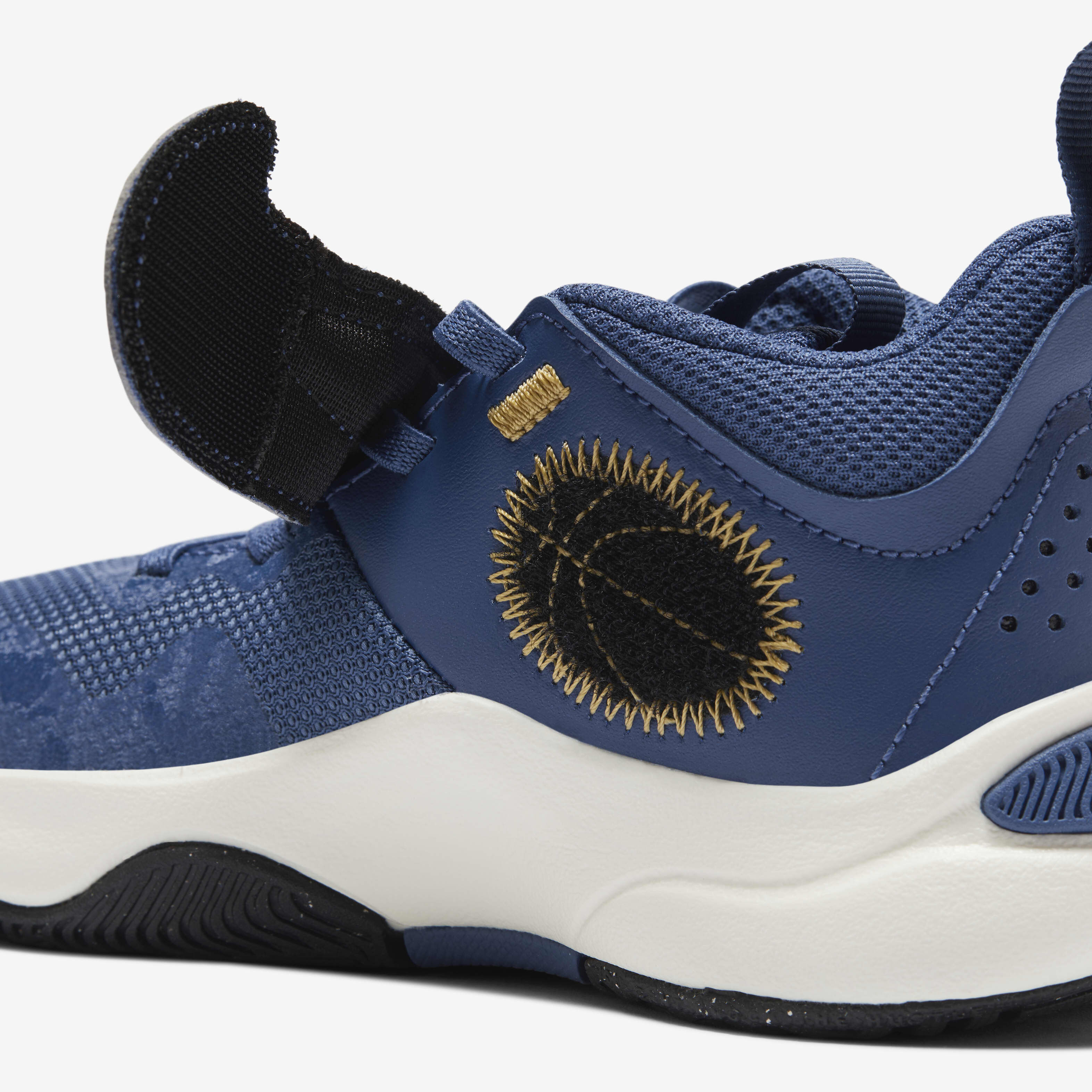 Nike d shoes price 2025