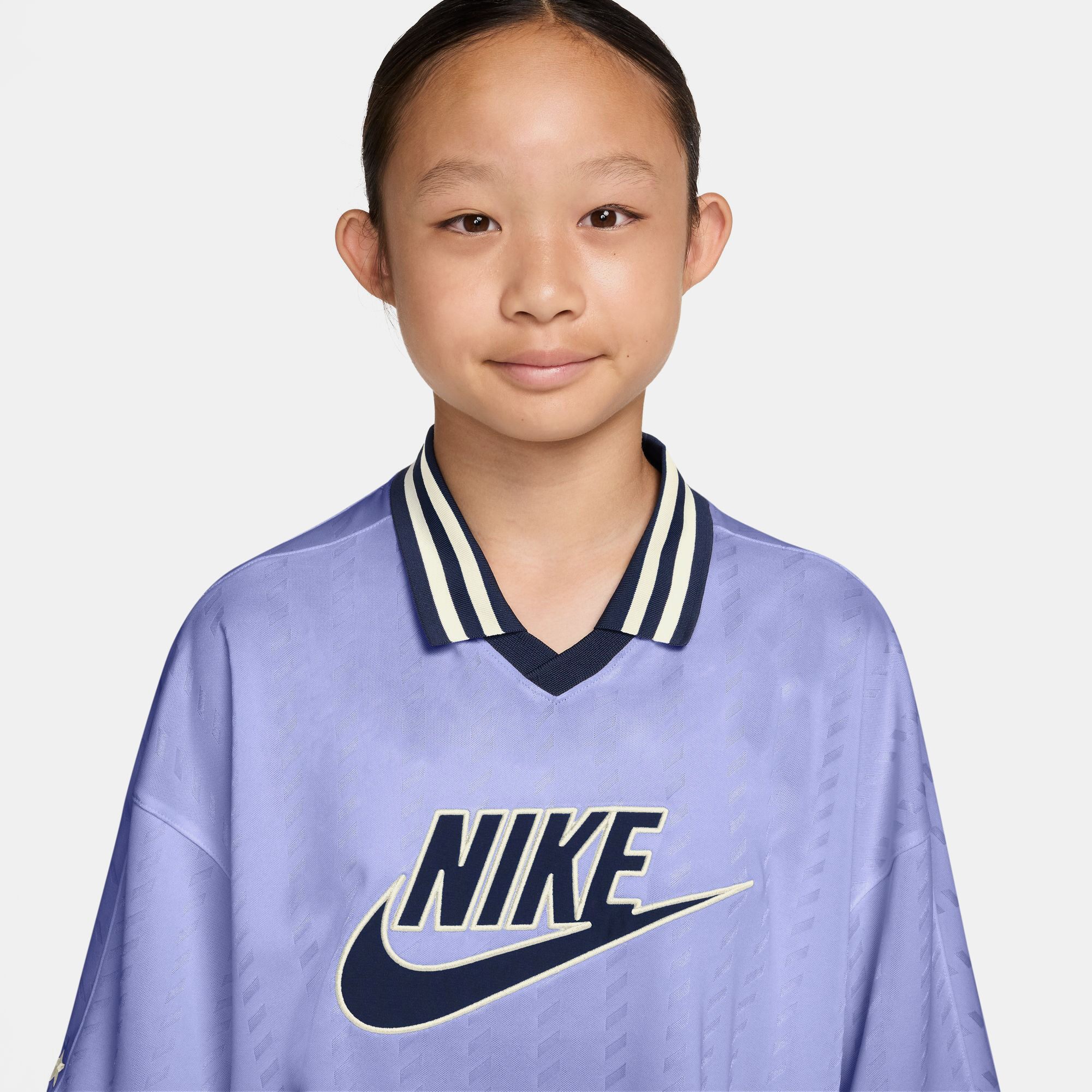Nike Sportswear image number 2