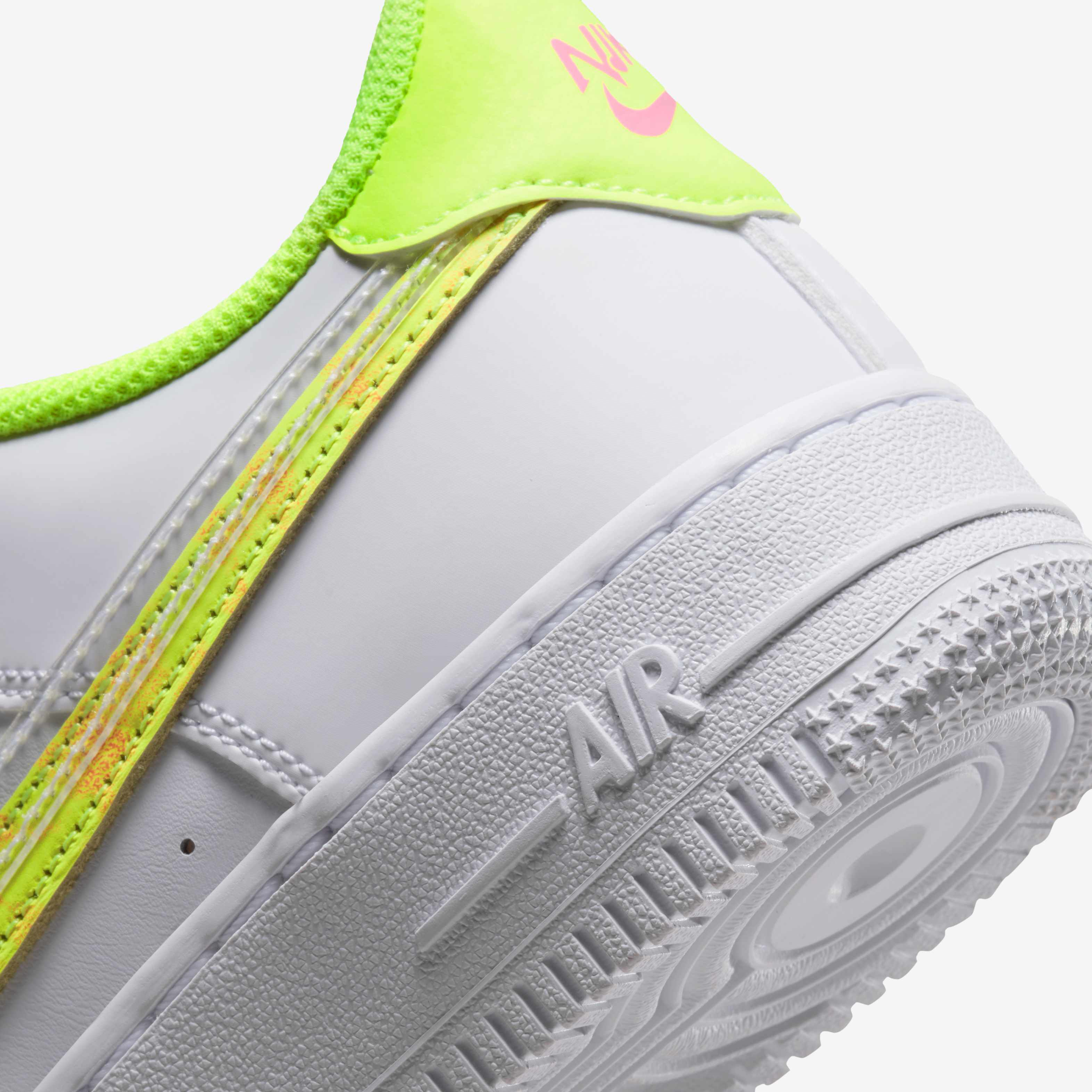 Nike Air Force 1 LV8 image number 7