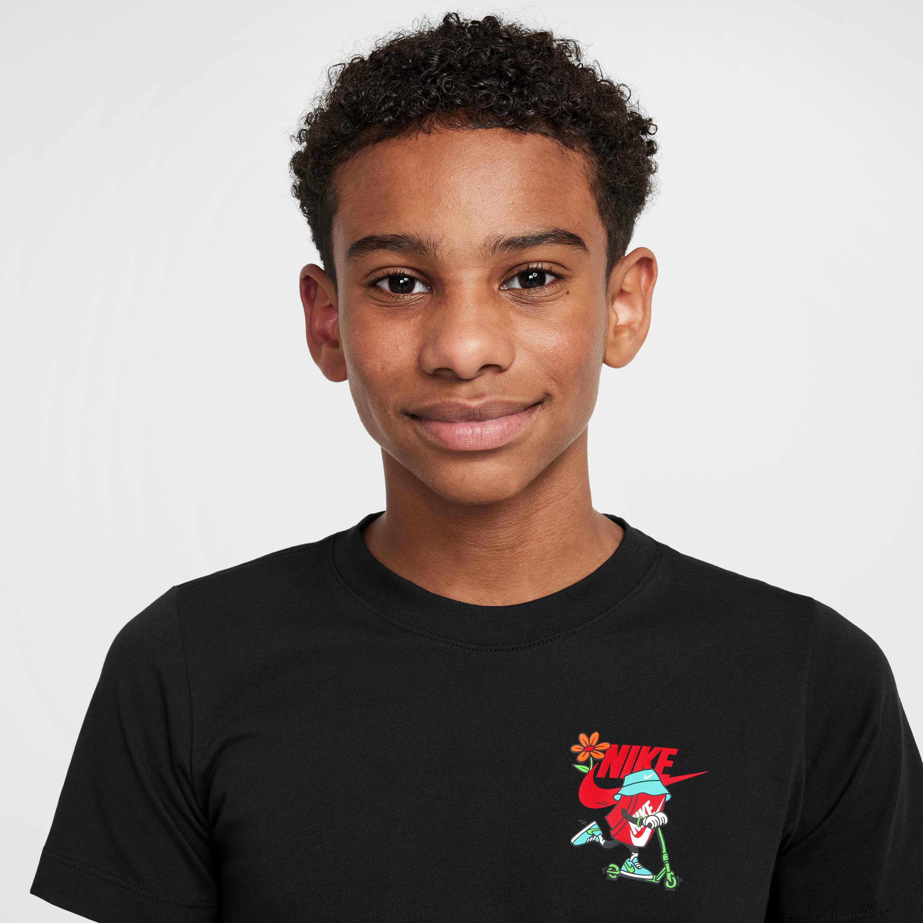 Nike Sportswear image number 2