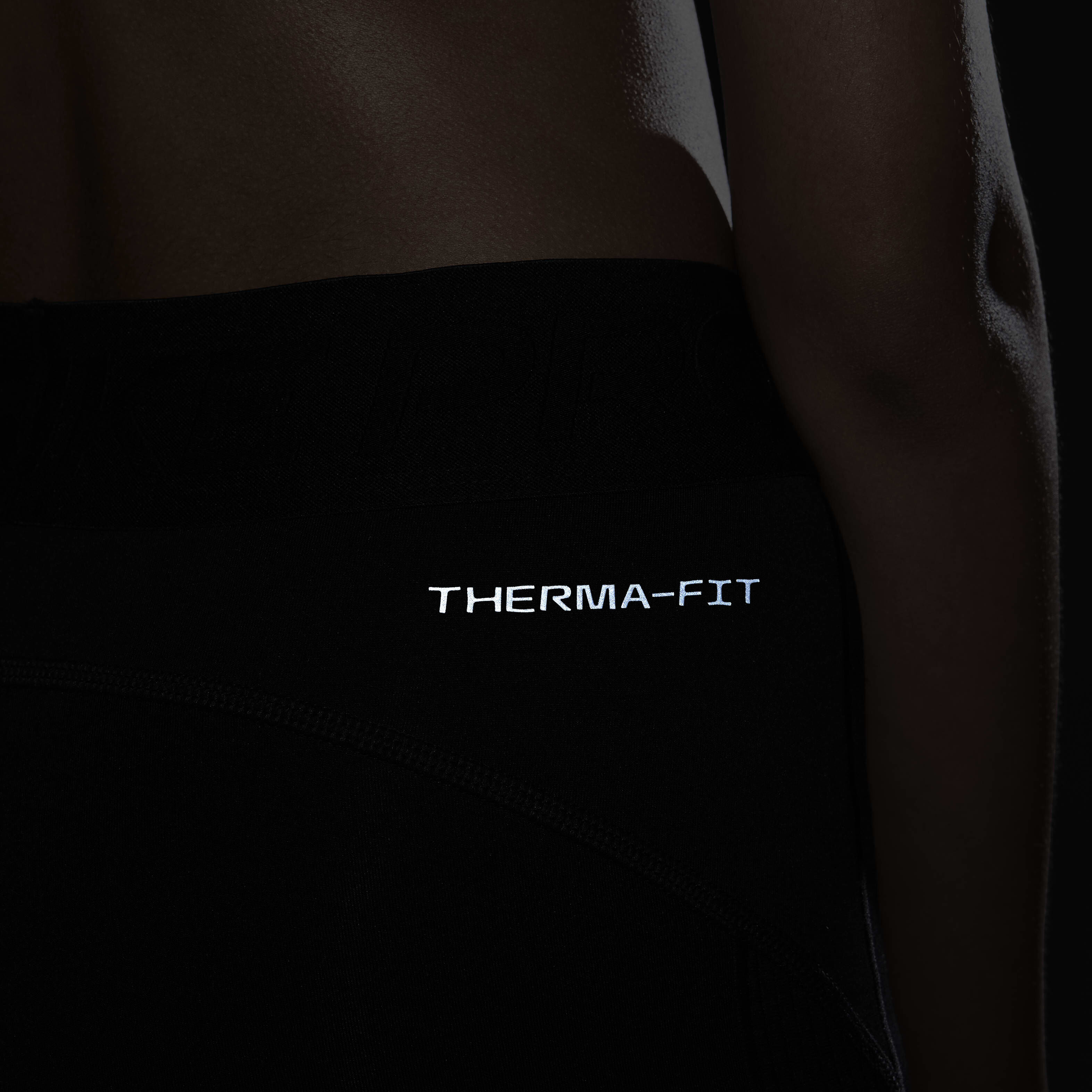 Nike Pro image number 7