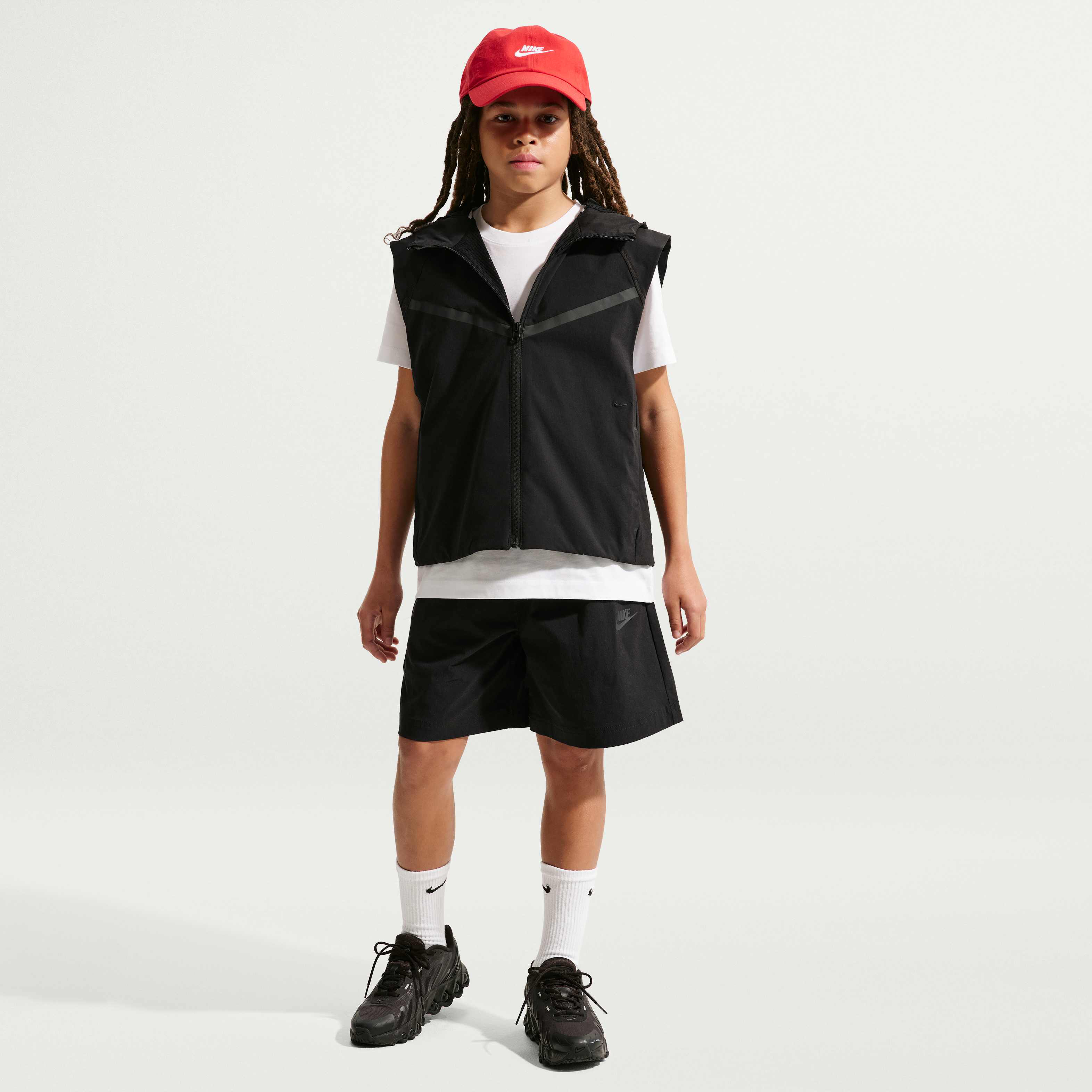 Nike Sportswear Tech Woven image number 3