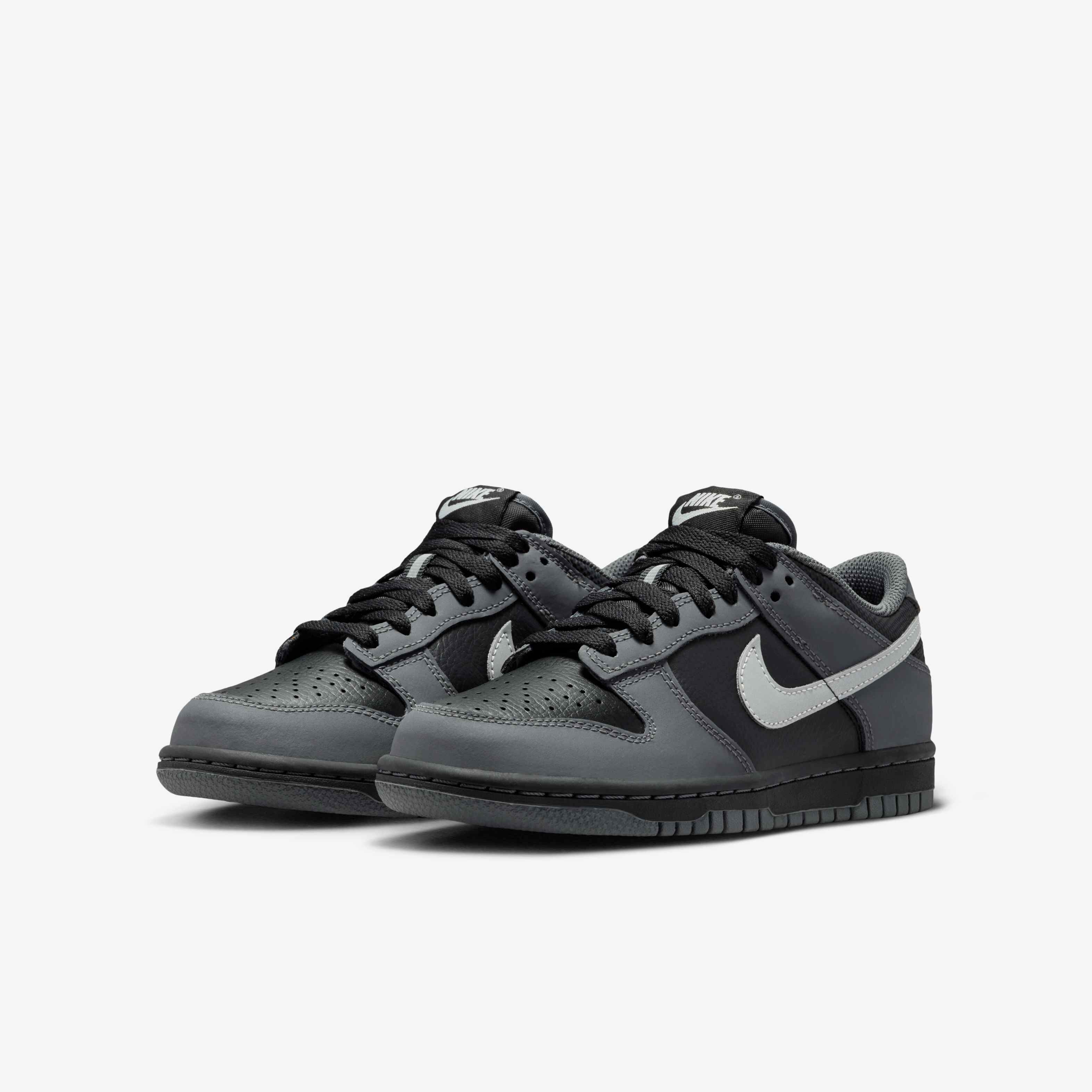 nike dunk graphite