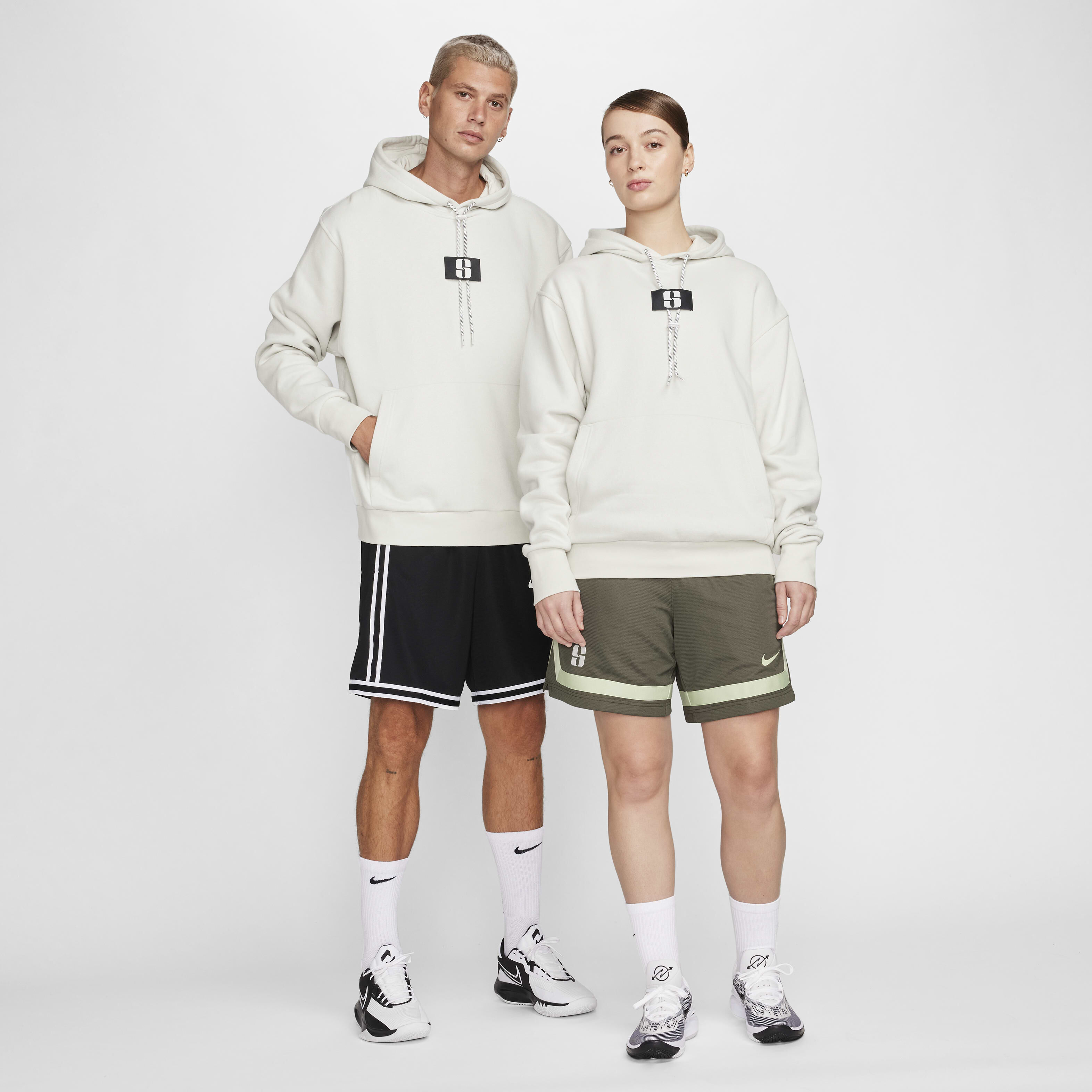 格安saleスタ Sabrina Buy Fleece Bone/Rush Light - Hoodie Basketball トップス