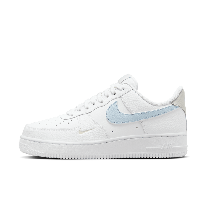 Air force 1 white light blue sales