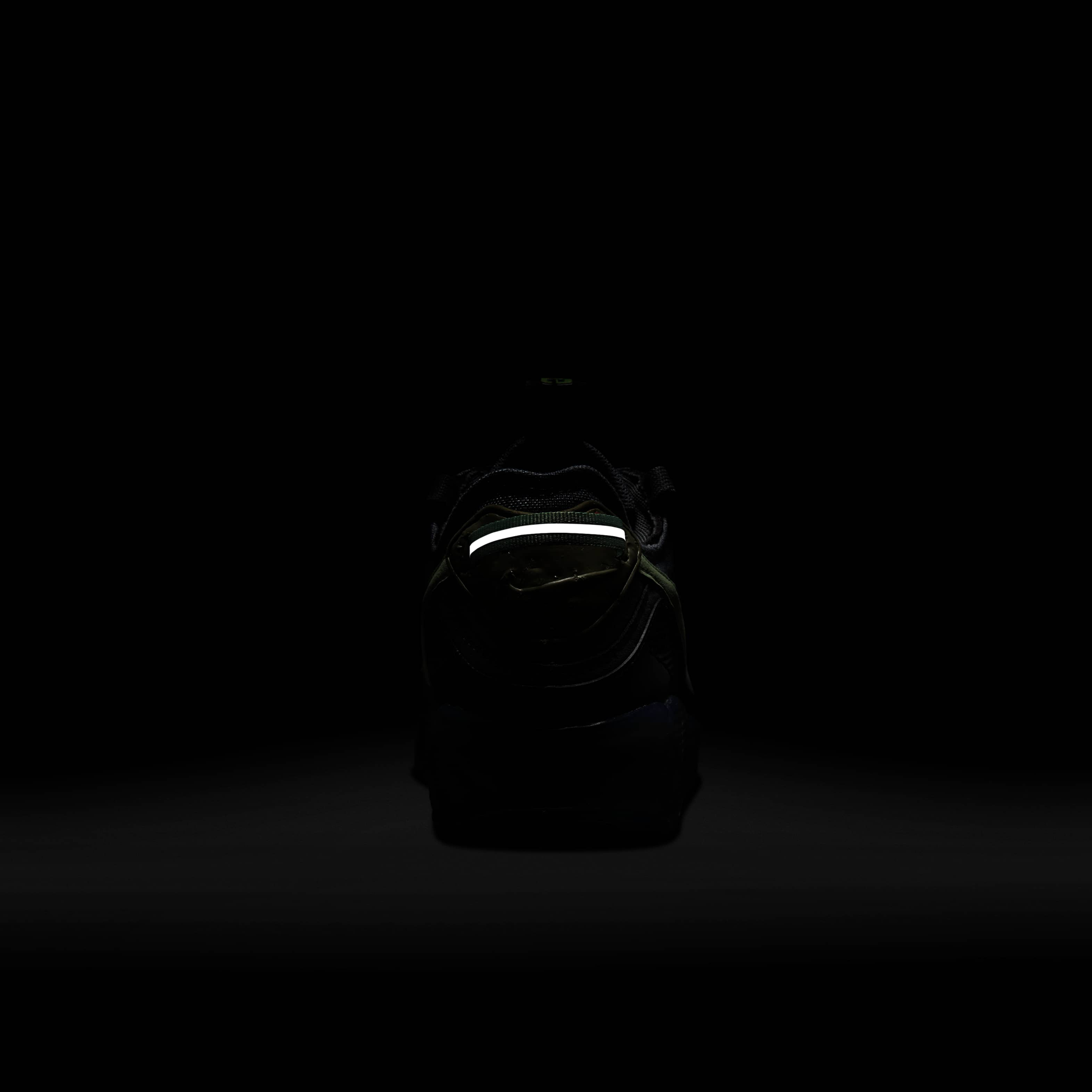 Zoom image