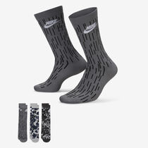 Nike Everyday Essential