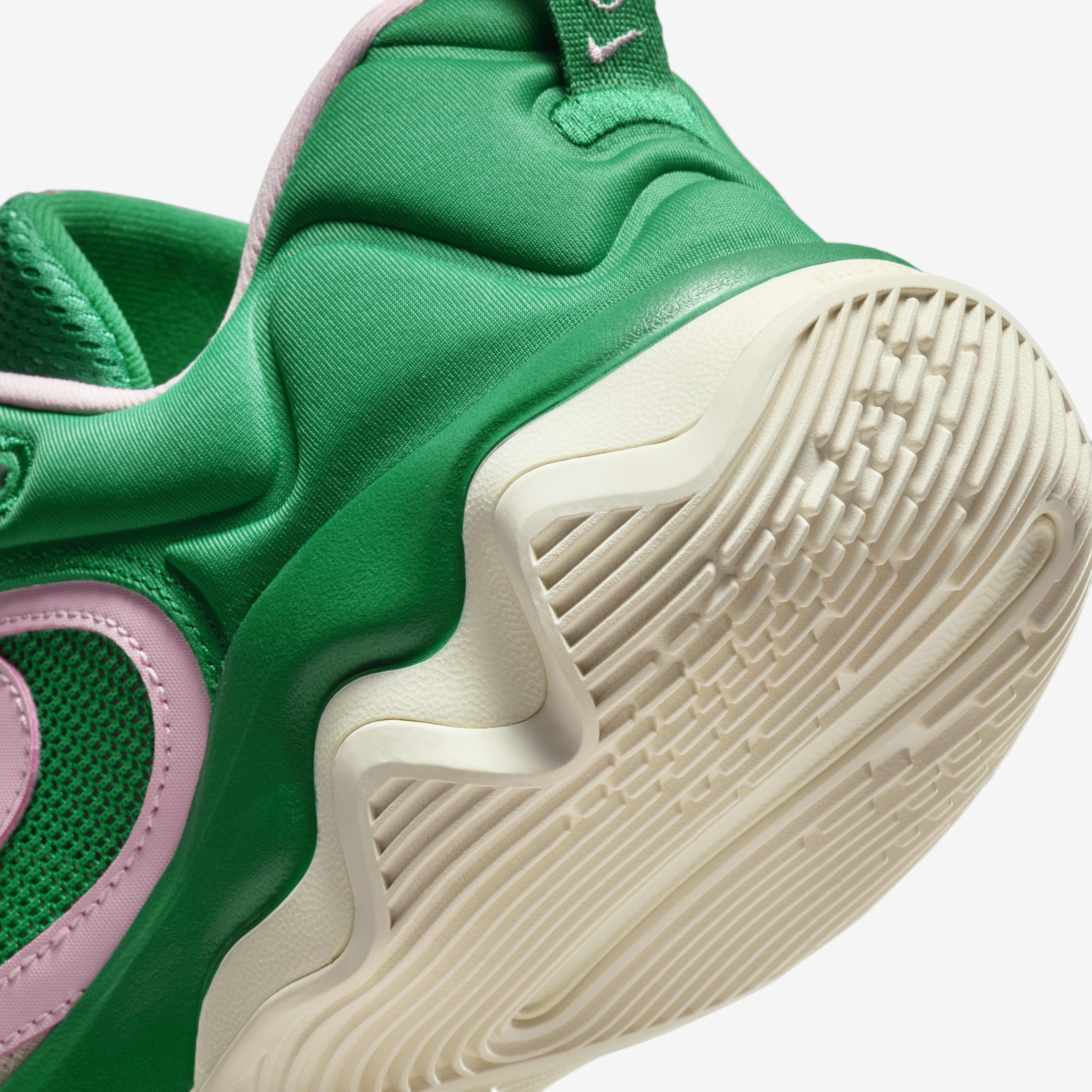 Giannis Immortality 3 'Bedtime Snack' image number 7