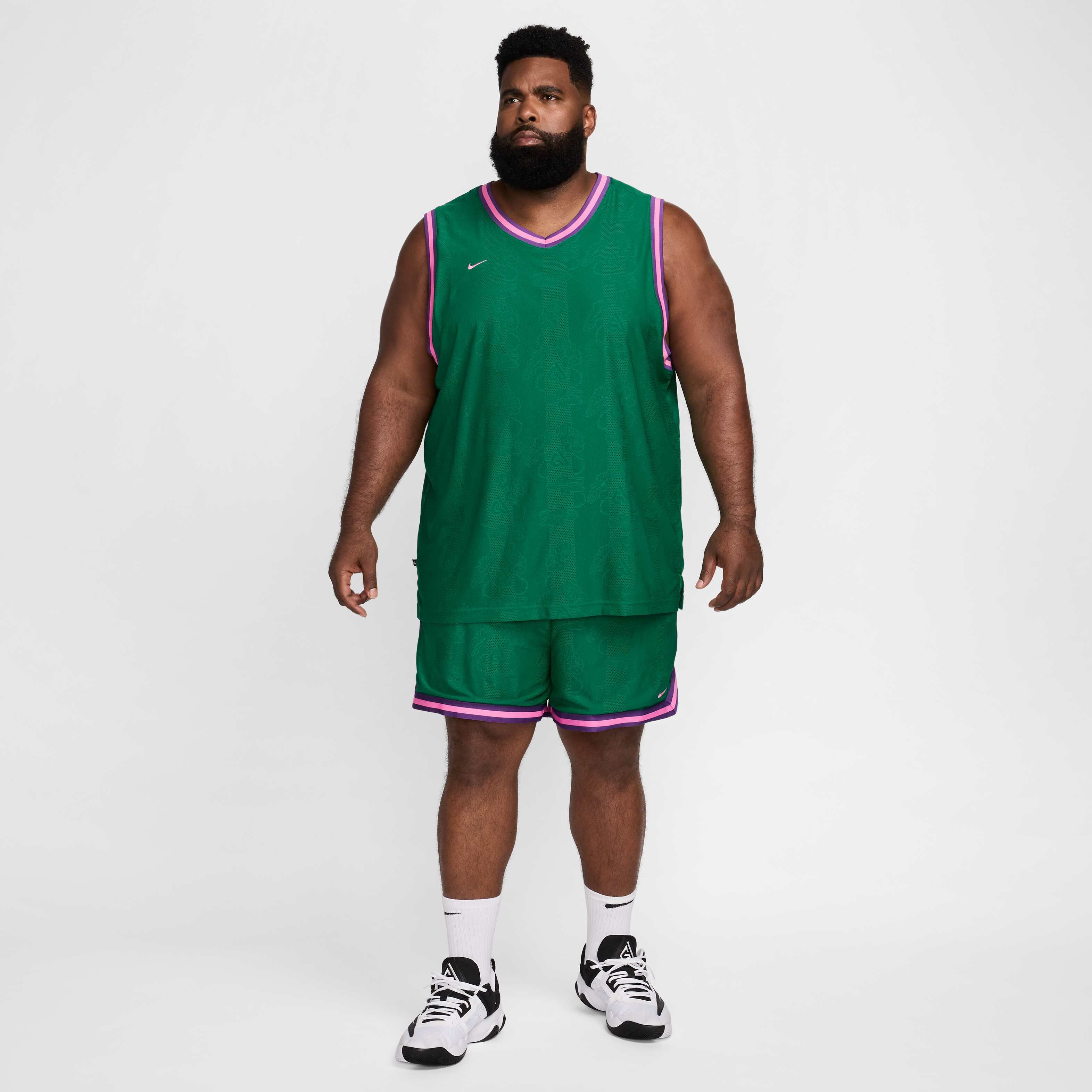 Giannis image number 14