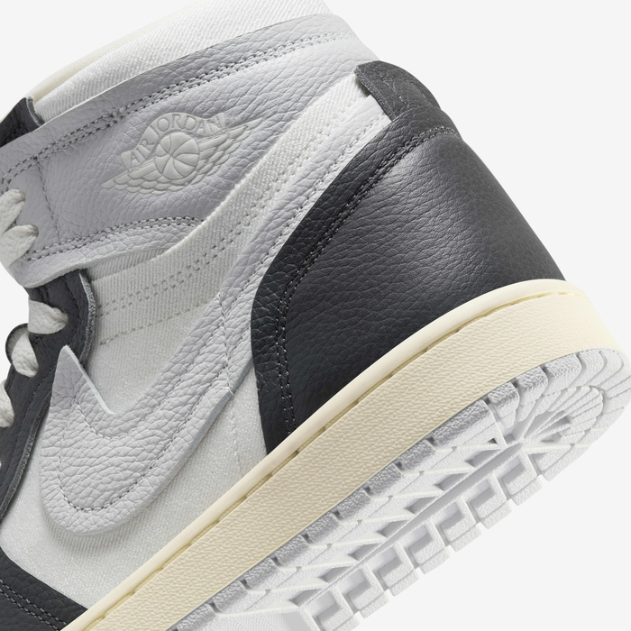Air Jordan 1 High Method of Make image number 7 Air Jordan 1 High Method of Make image number 7