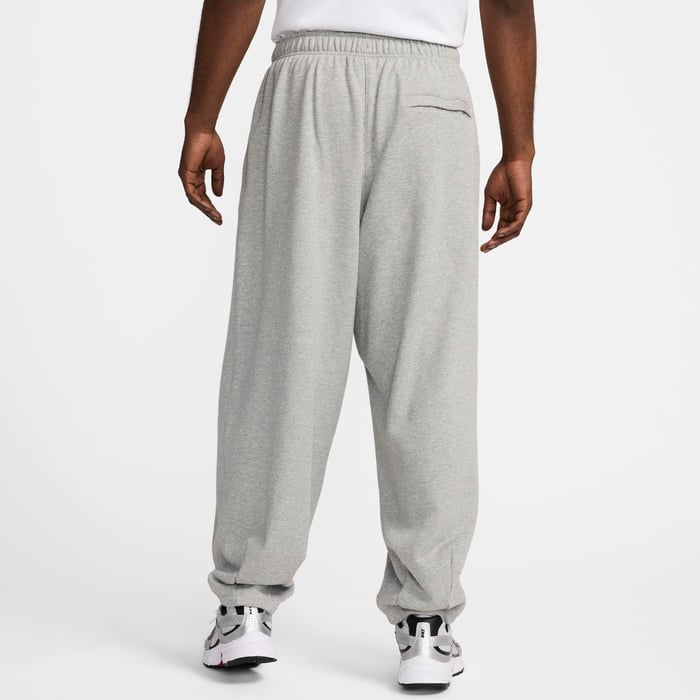 Nike Club Fleece image number 1 Nike Club Fleece image number 1