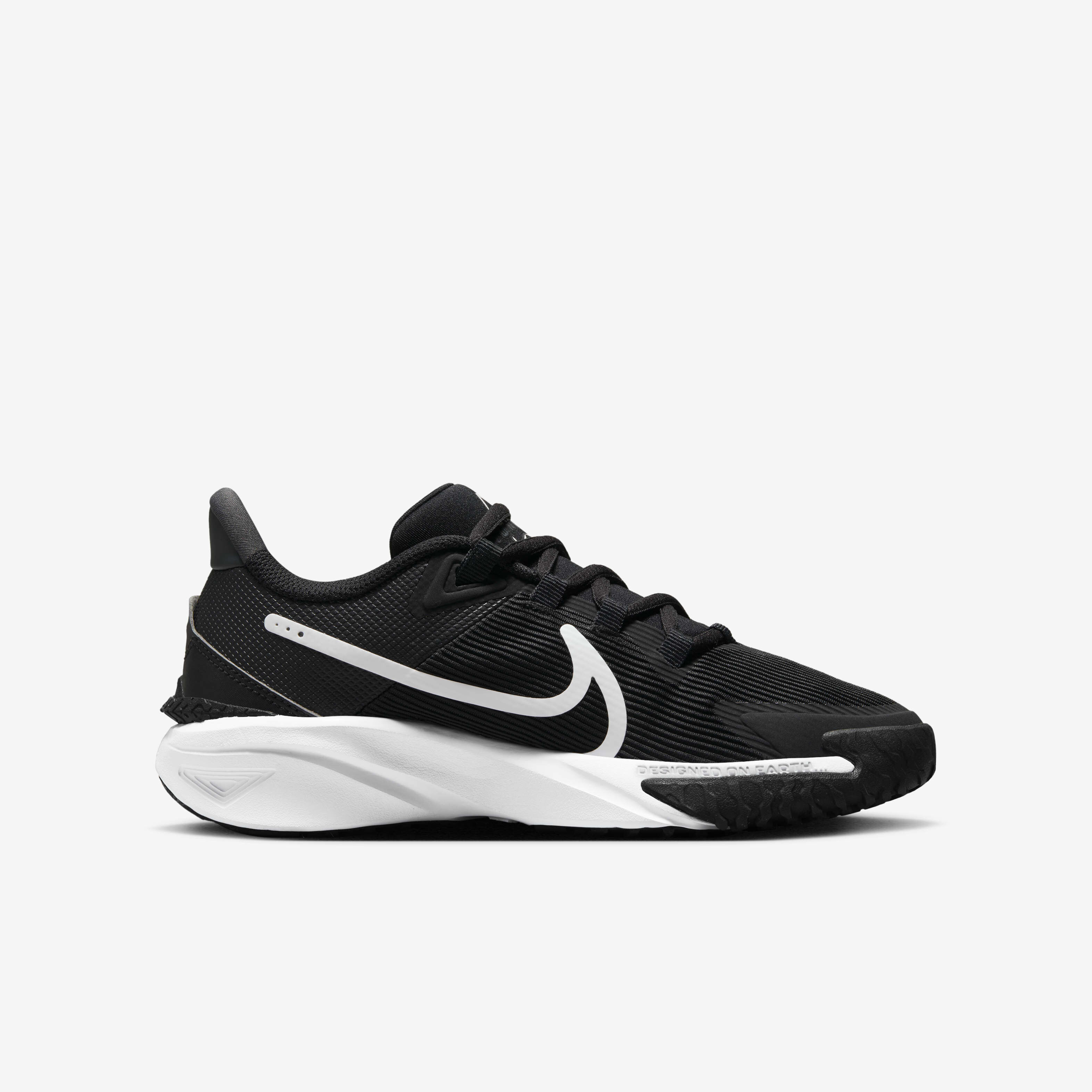 Nike star runner junior trainers on sale