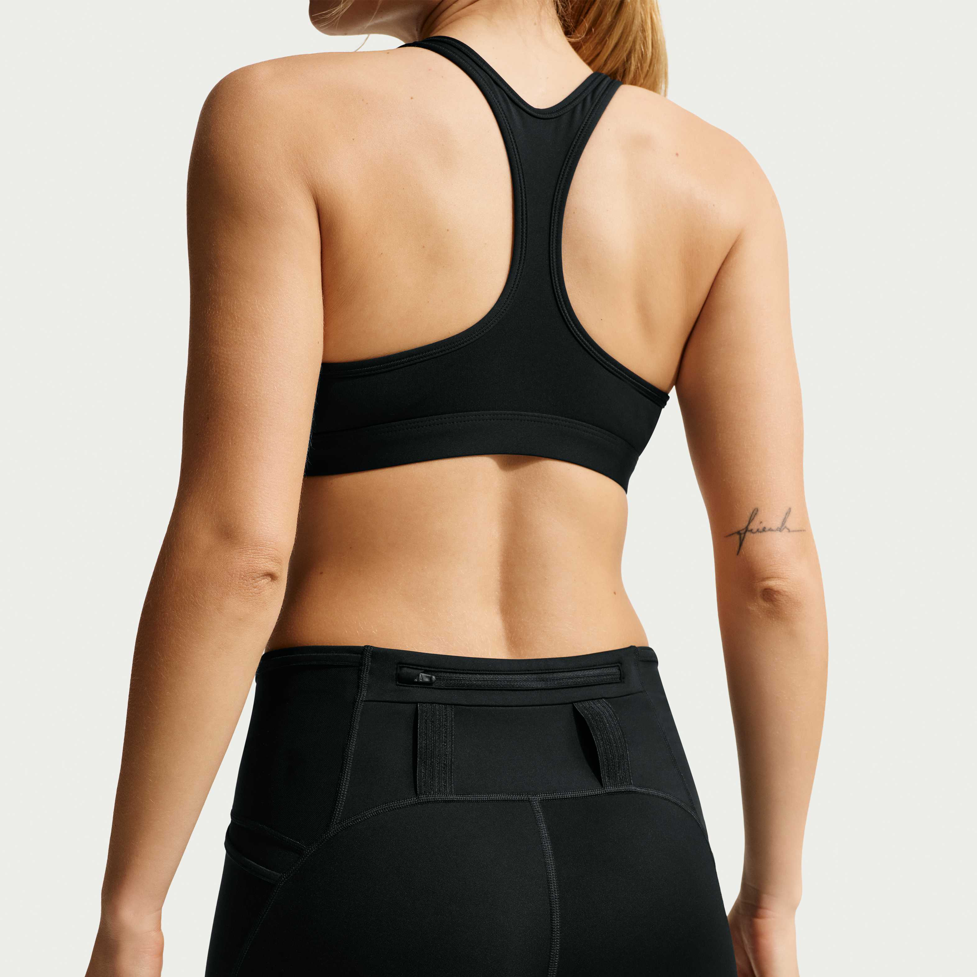 نايكي ايه سي جي image number 2