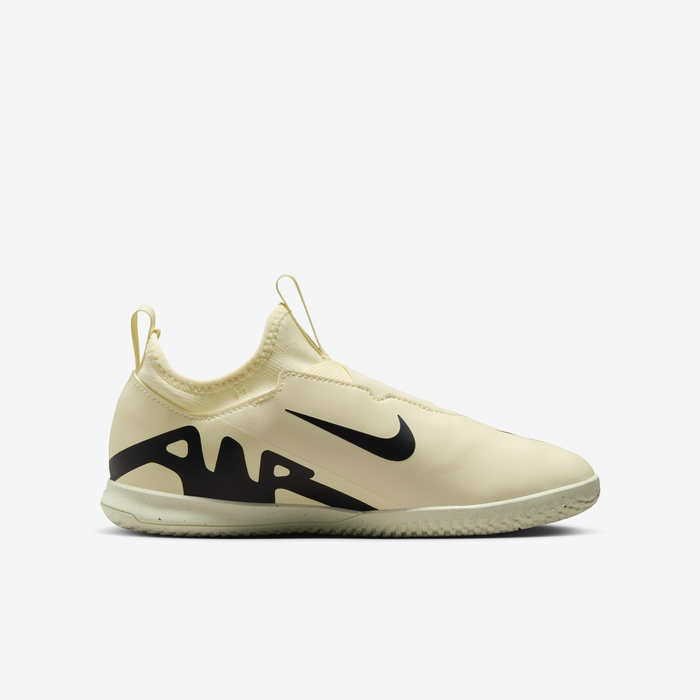 Nike Jr. Mercurial Vapor 15 Academy image number 2 Nike Jr. Mercurial Vapor 15 Academy image number 2