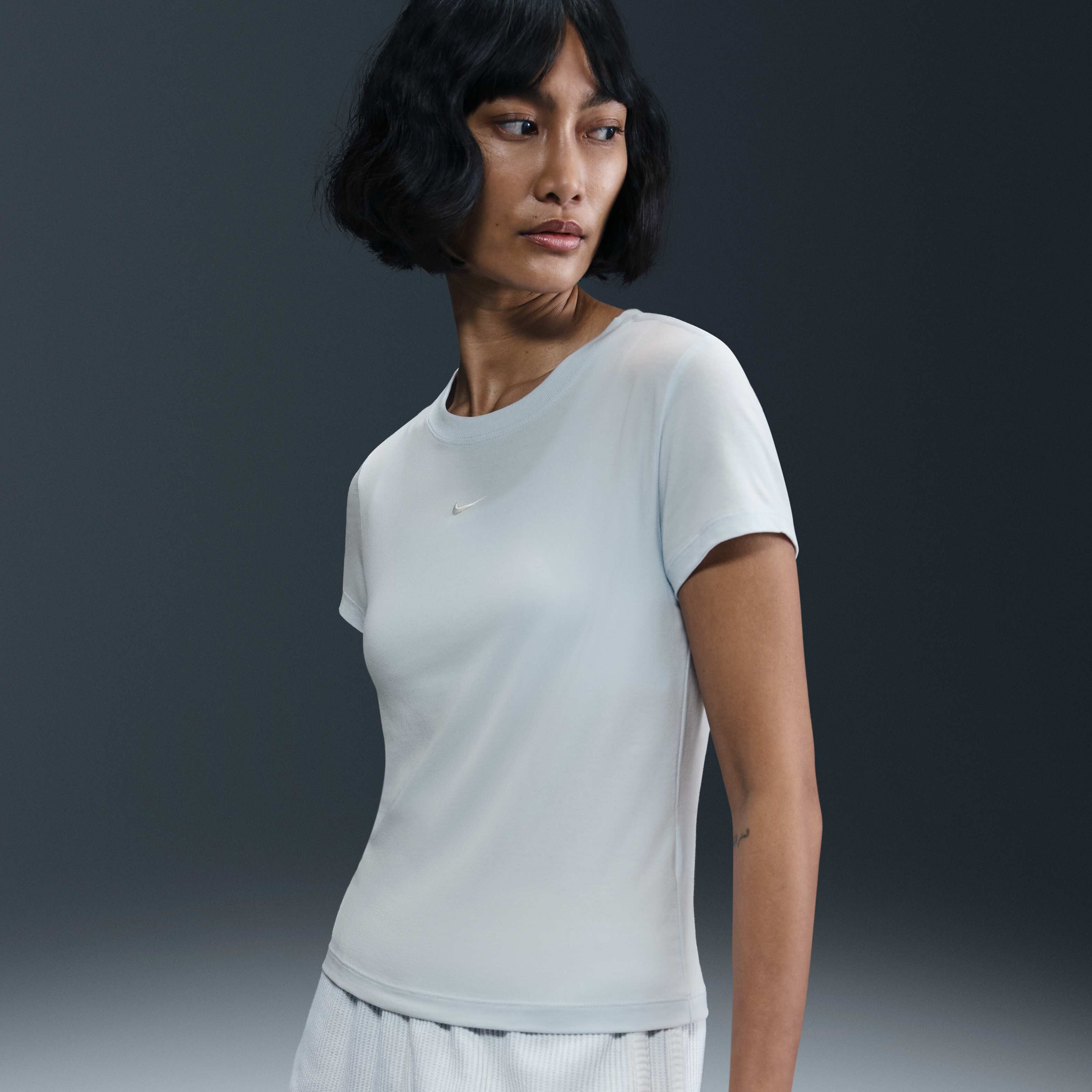 ★ Nike★ Sportswear Chill Knit T-shirt W Blue Tint Sale FV e9e83b60_6795_4a19_a67e_18ece9