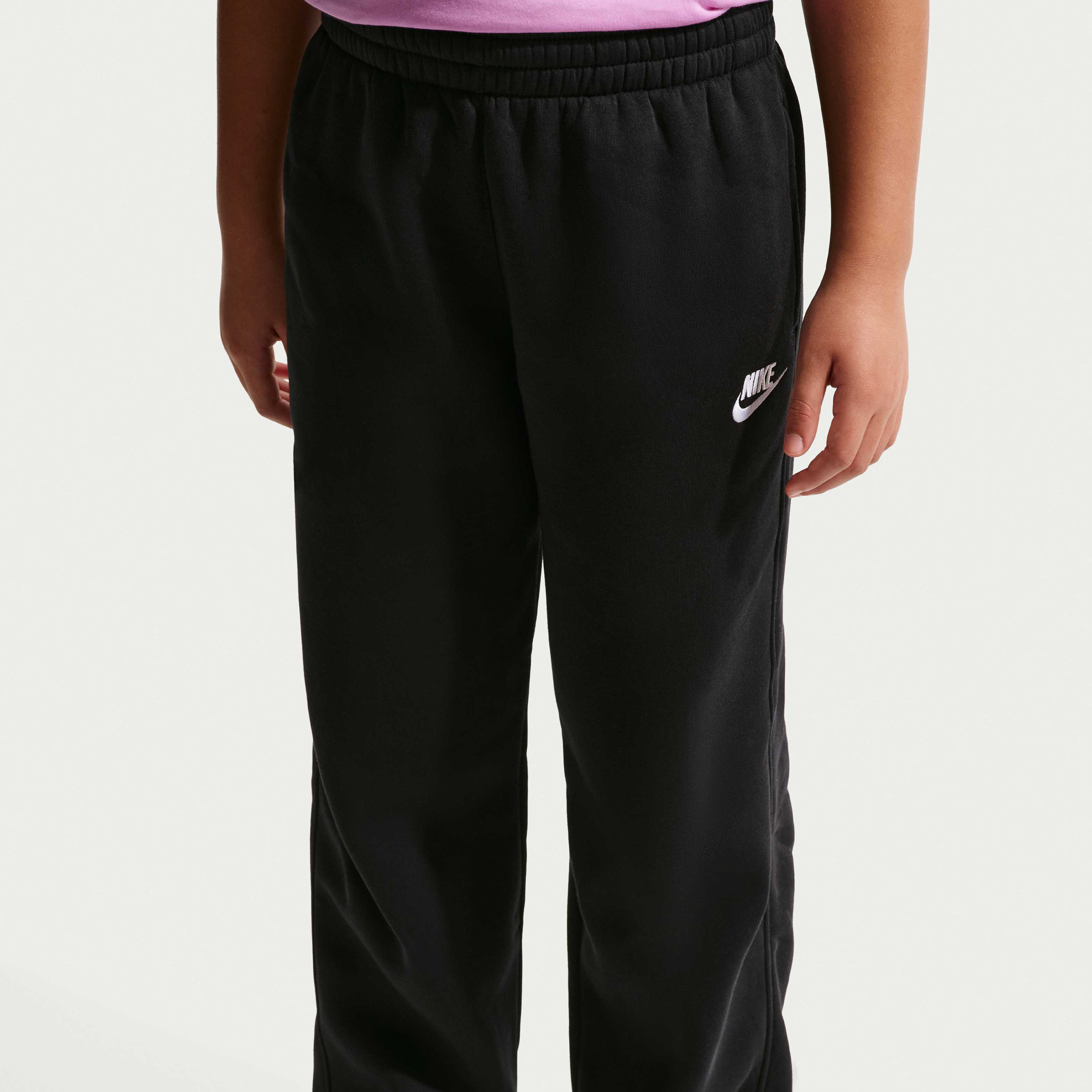 Nike Sportswear image number 1