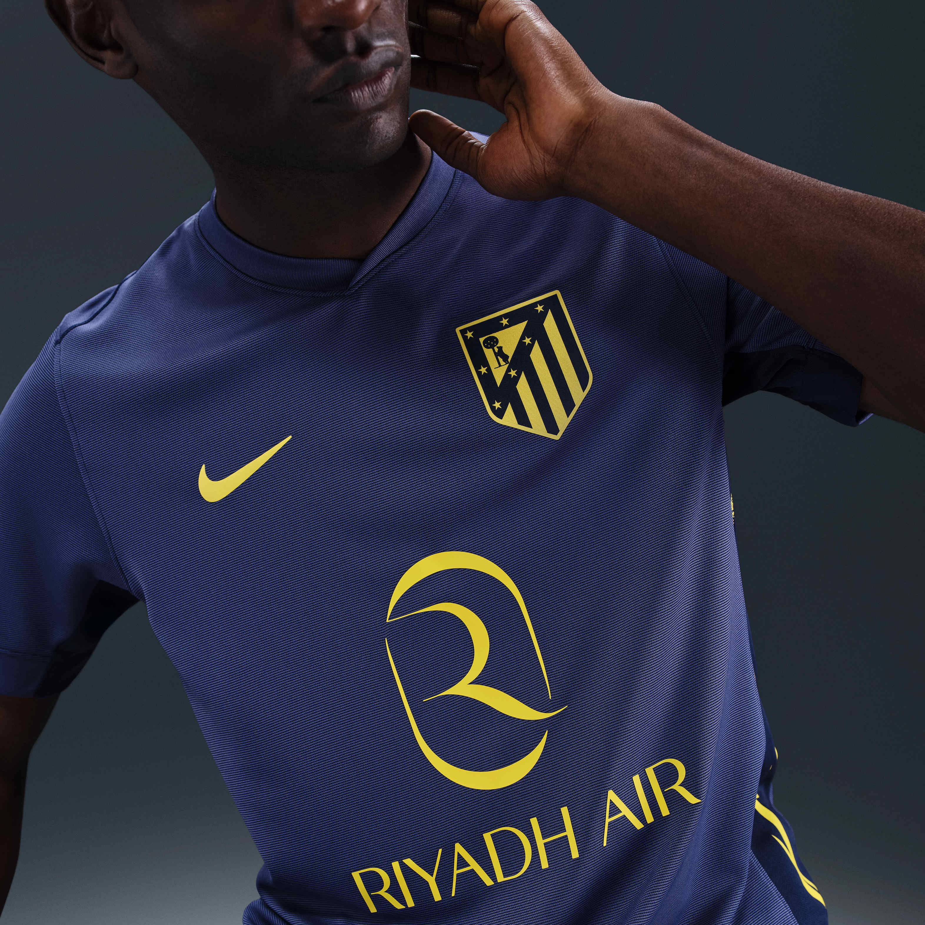 Atl&eacute;tico Madrid 2025/26 Stadium Away image number 2