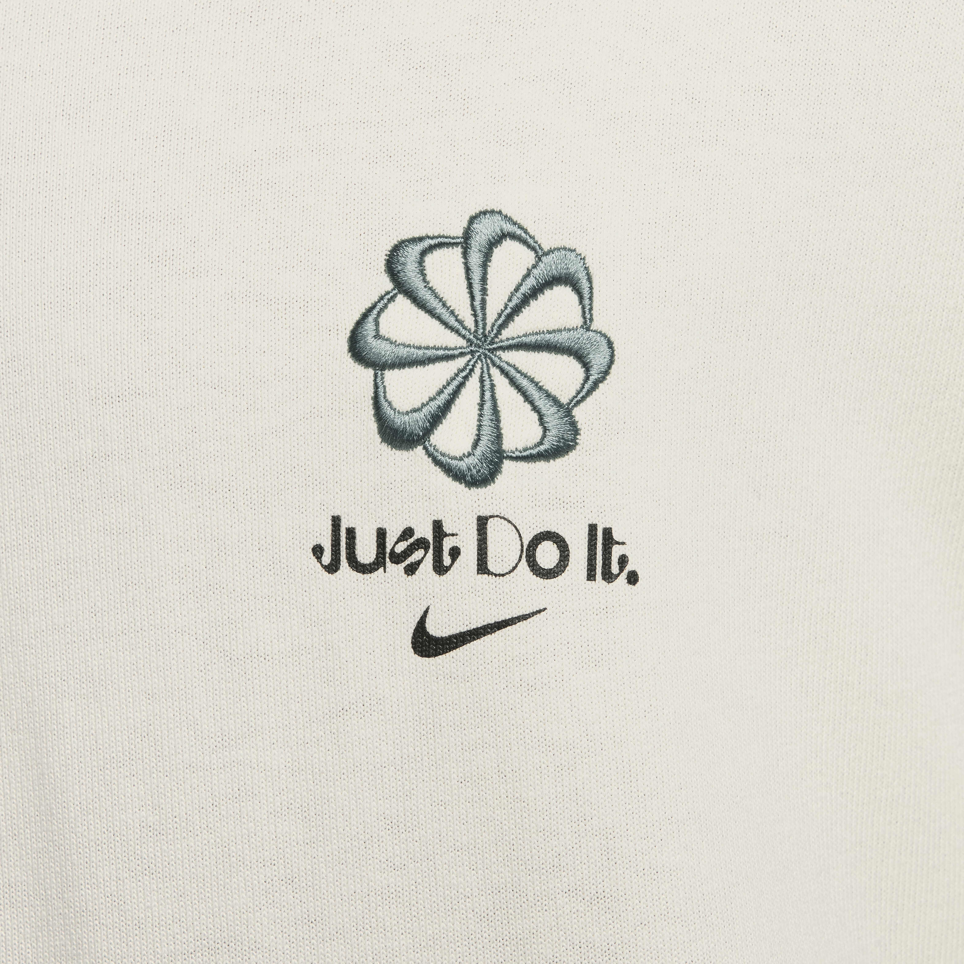 Nike Sportswear image number 3