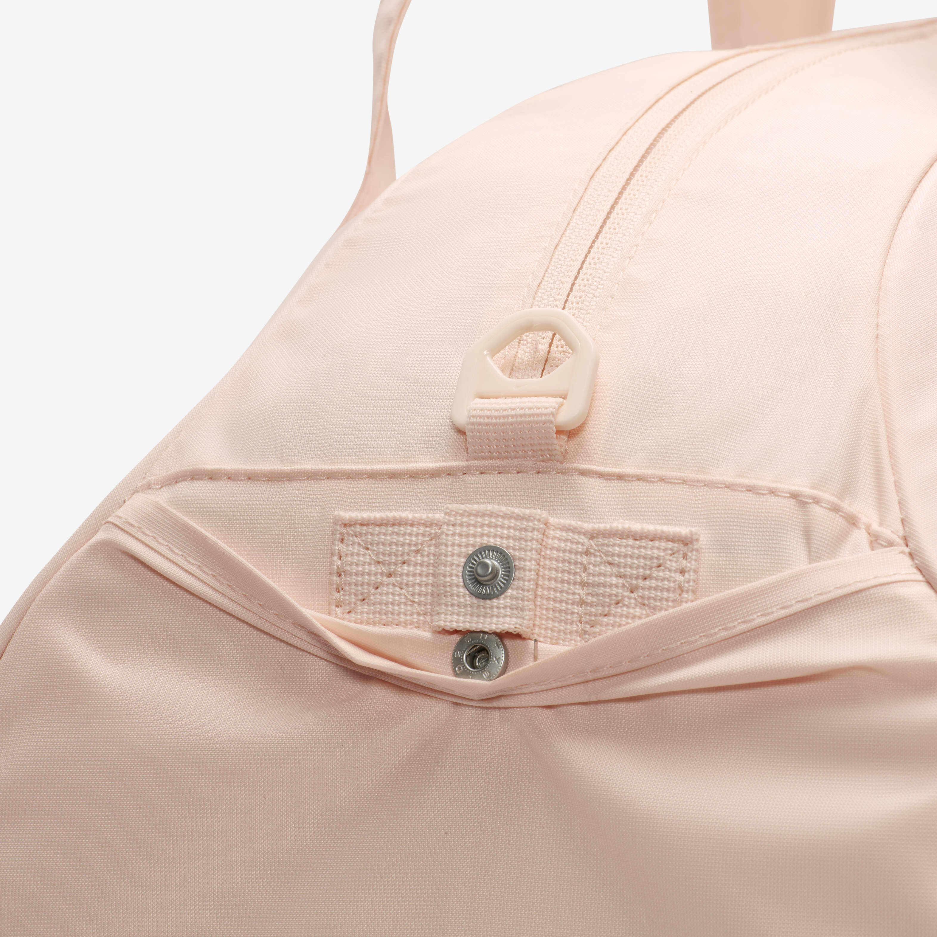 Nike Gym Club image number 7