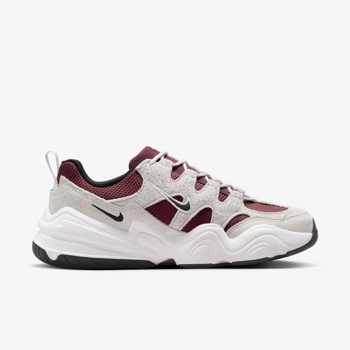 نايكي تيك هيرا image number 2 نايكي تيك هيرا image number 2