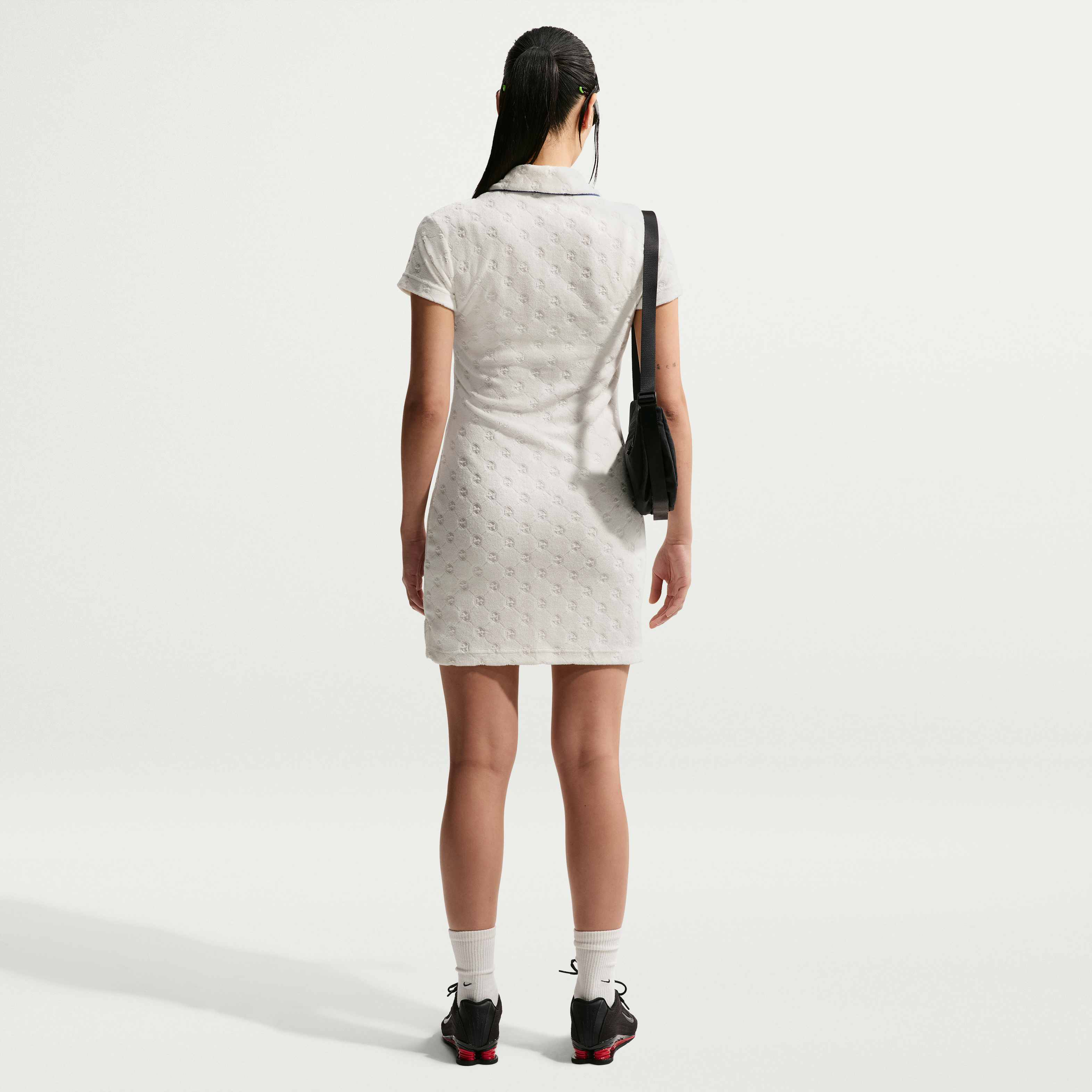 Nike Sportswear Chill Terry image number 4