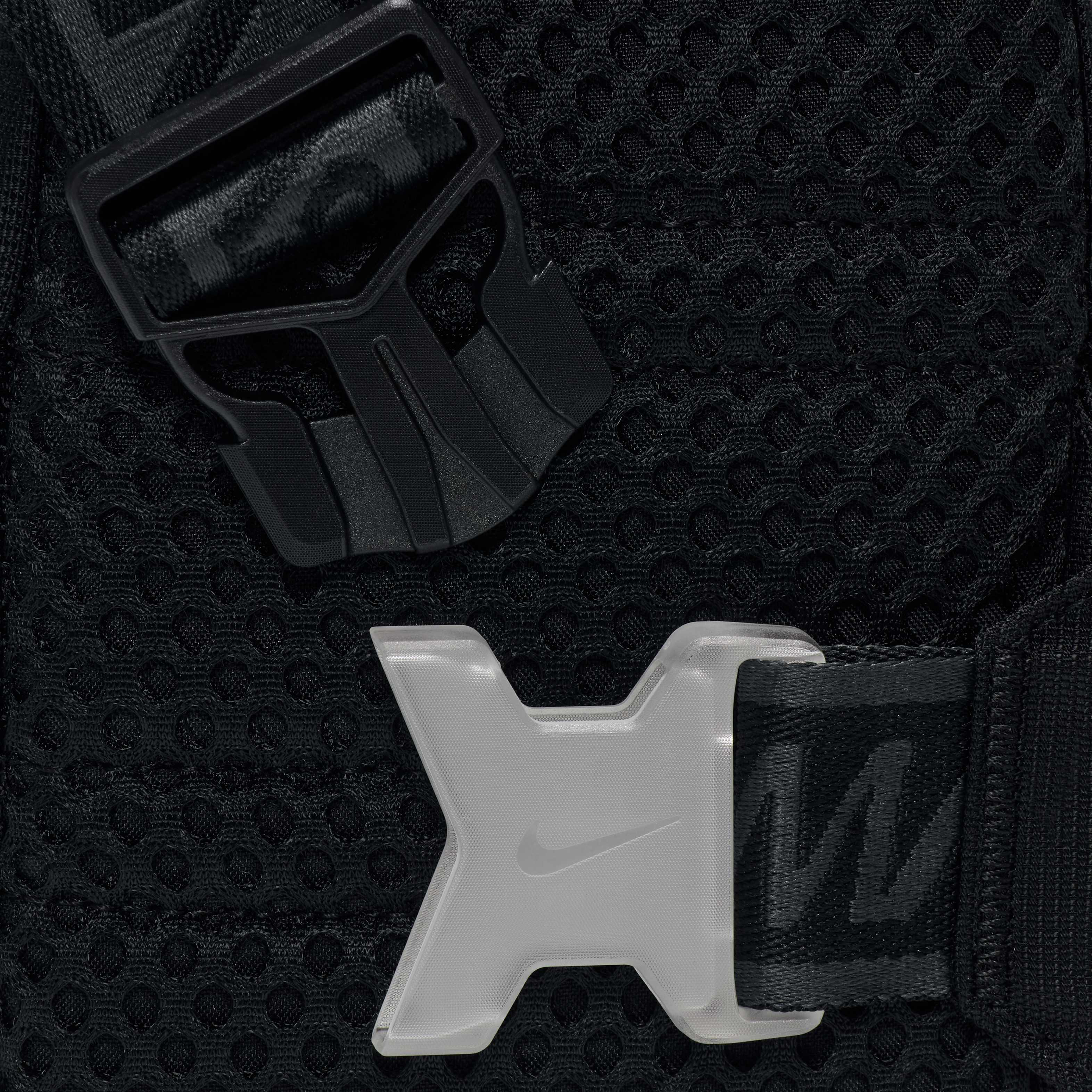 Nike Sportswear Essentials image number 5