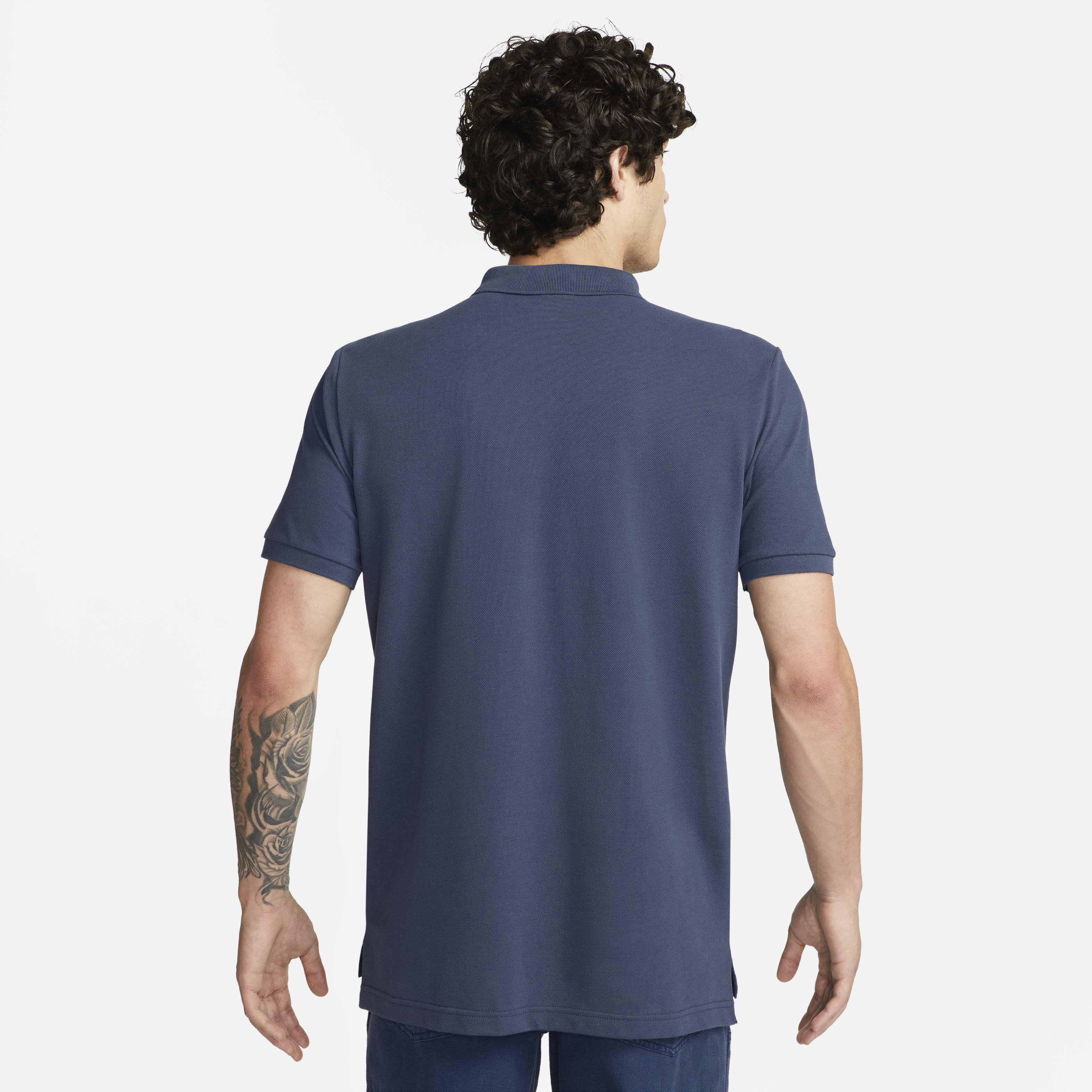 برشلونة F.C. البديل image number 1