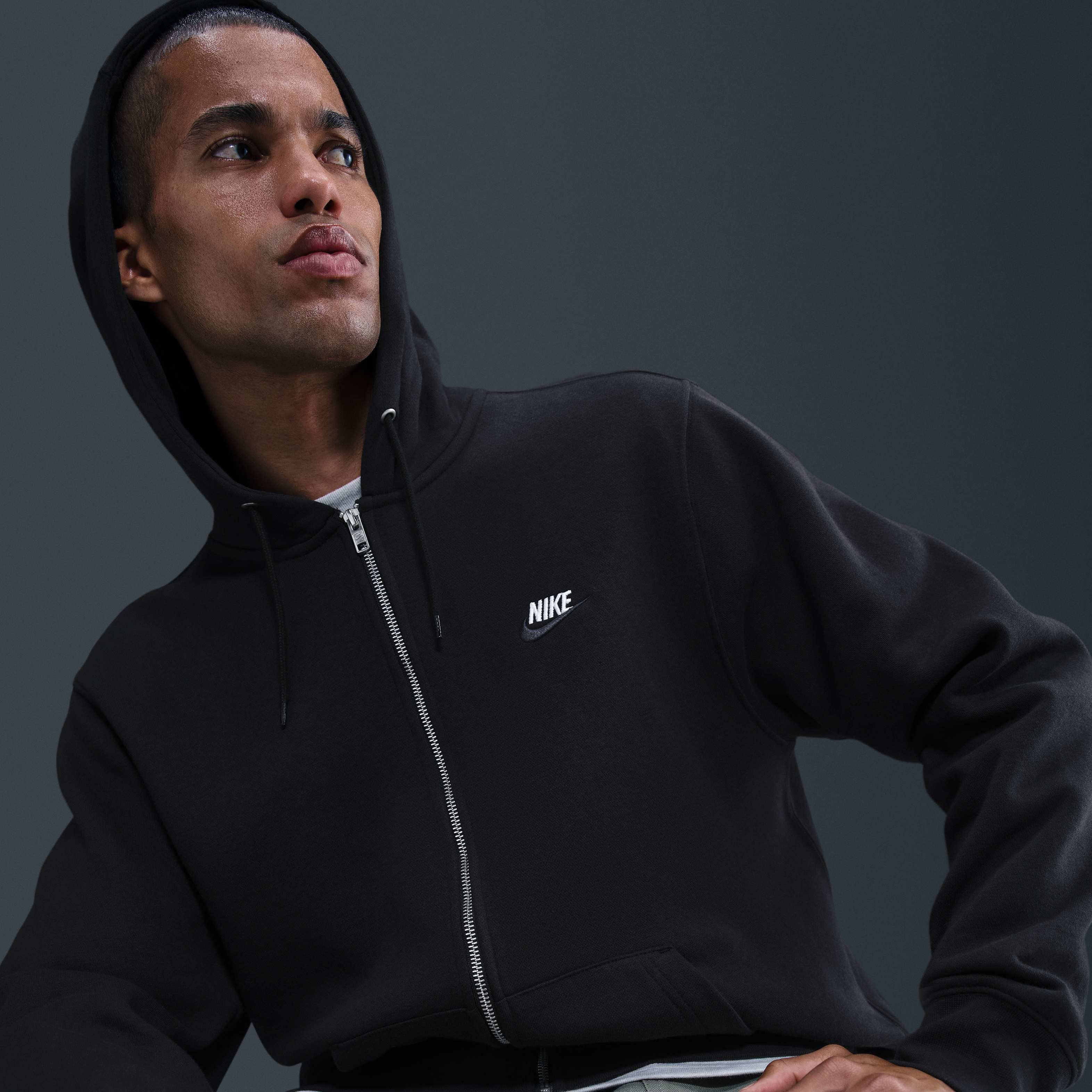 نايكي سبورتسوير كلوب image number 2