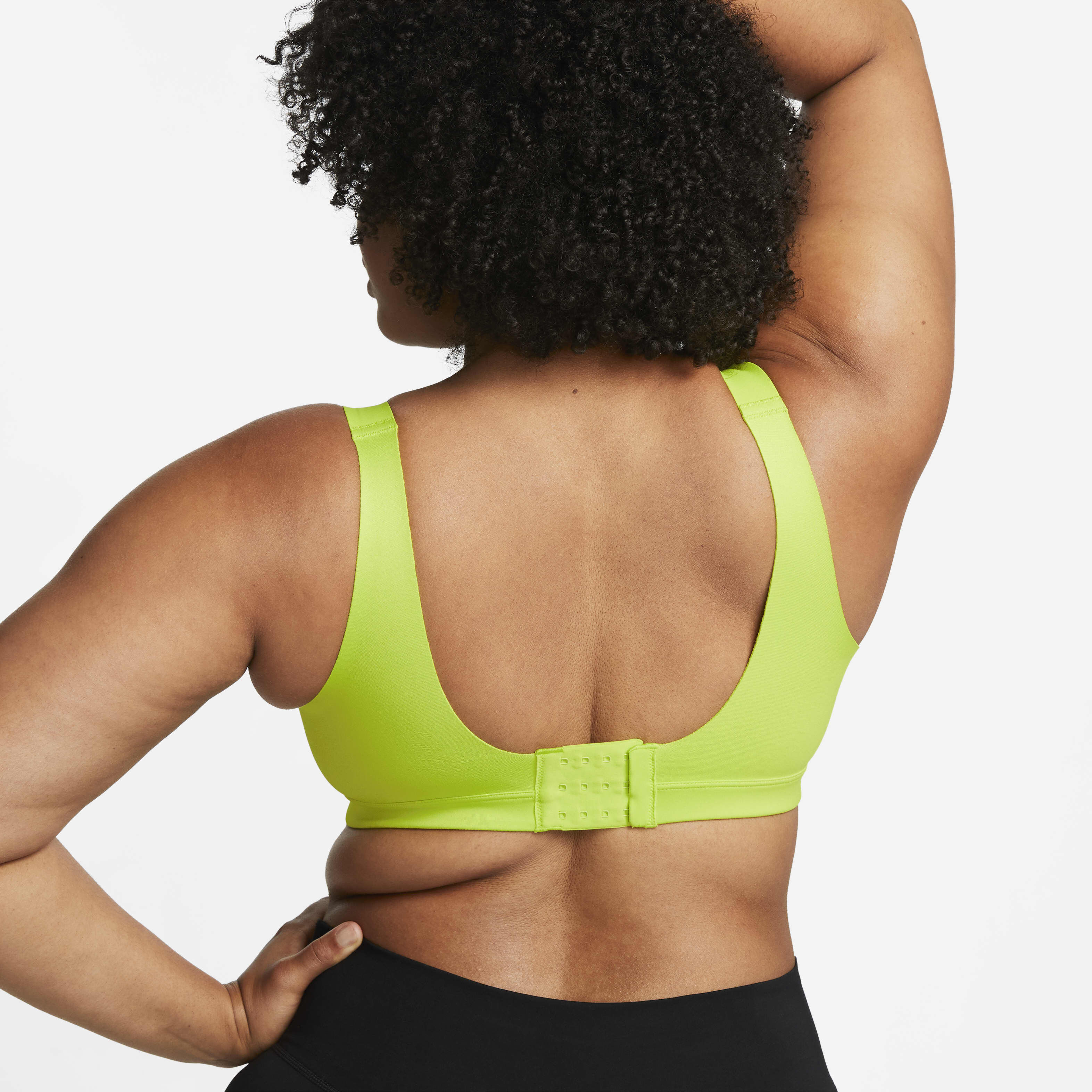 نايكي ألفا image number 1