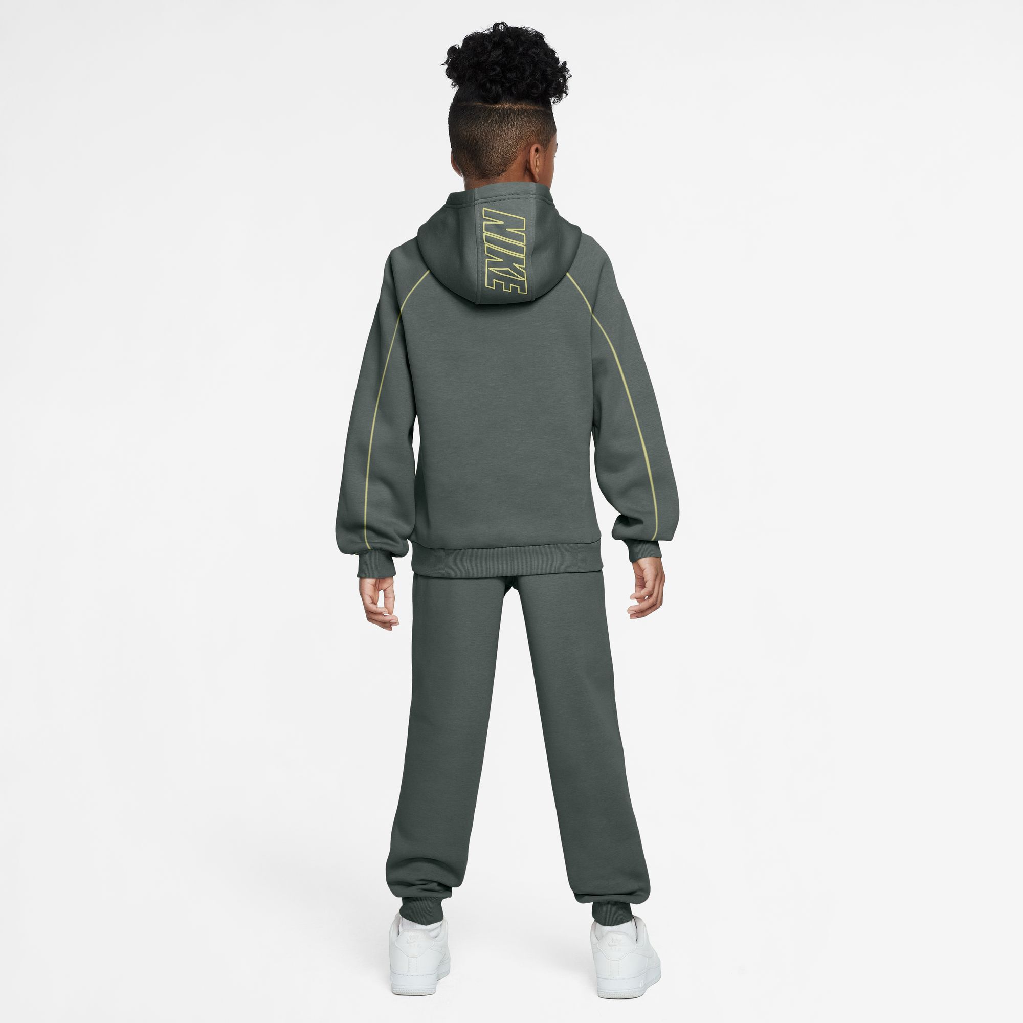 Nike Sportswear Club Fleece image number 2