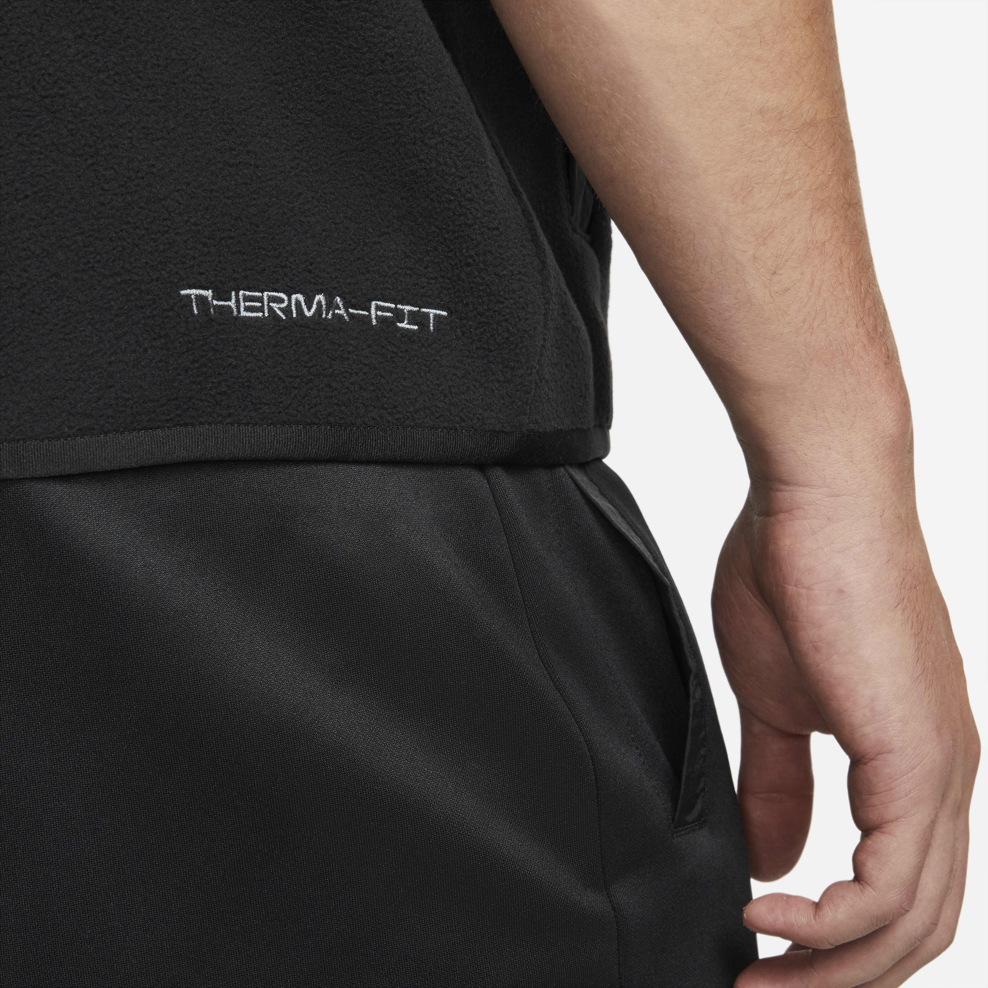 Nike Sportswear Therma-FIT image number 4