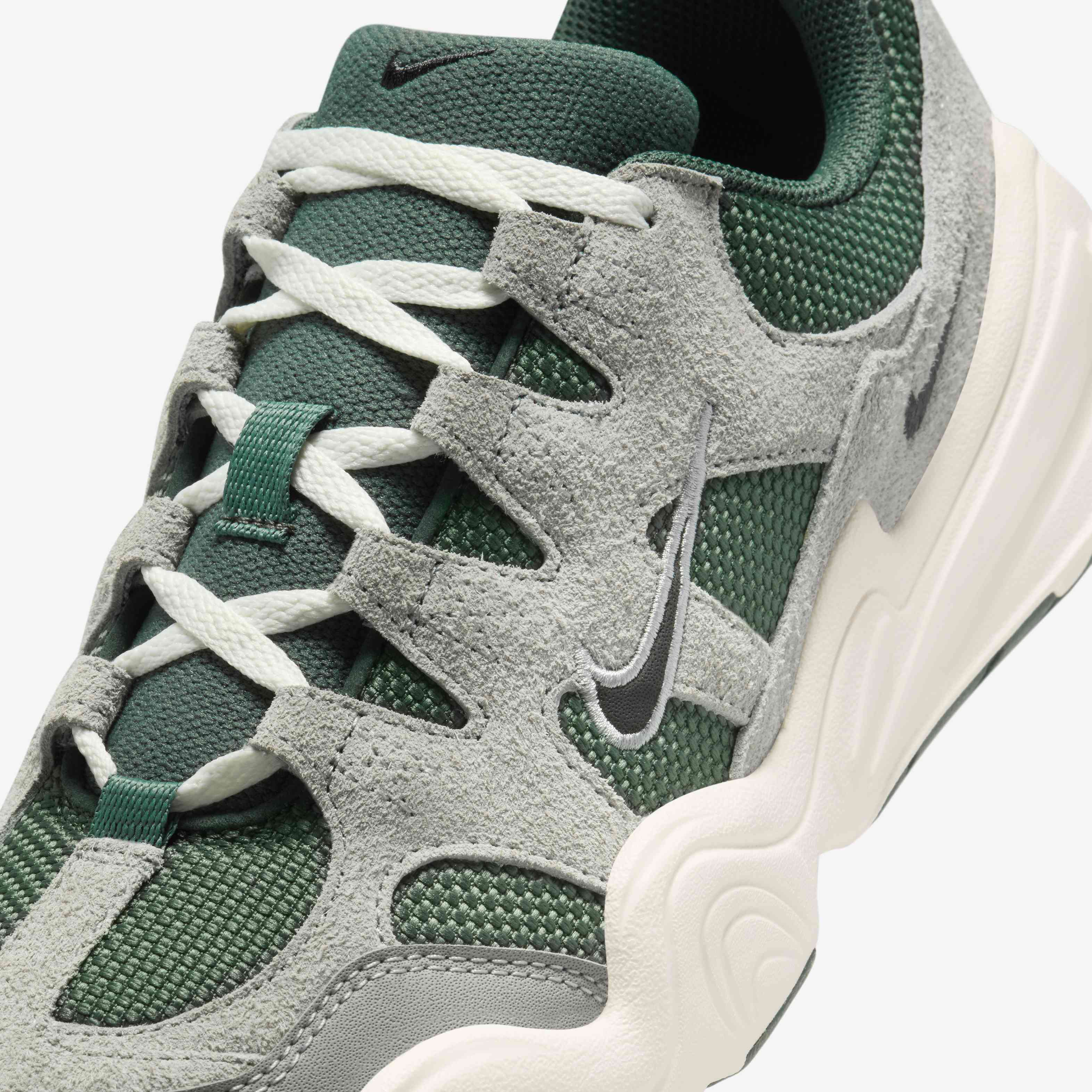 Nike Tech Hera image number 6