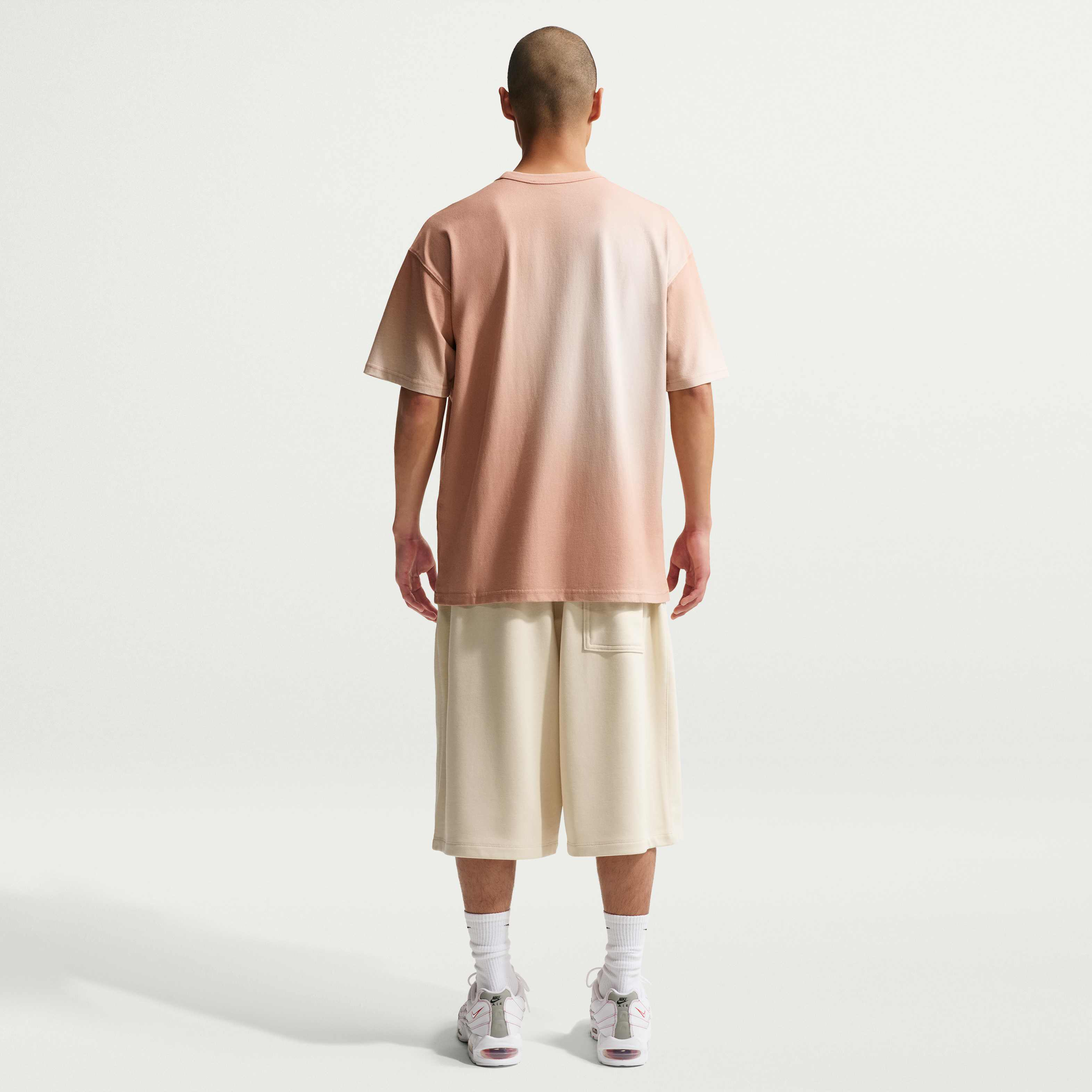 Nike Sportswear Premium Essentials image number 4