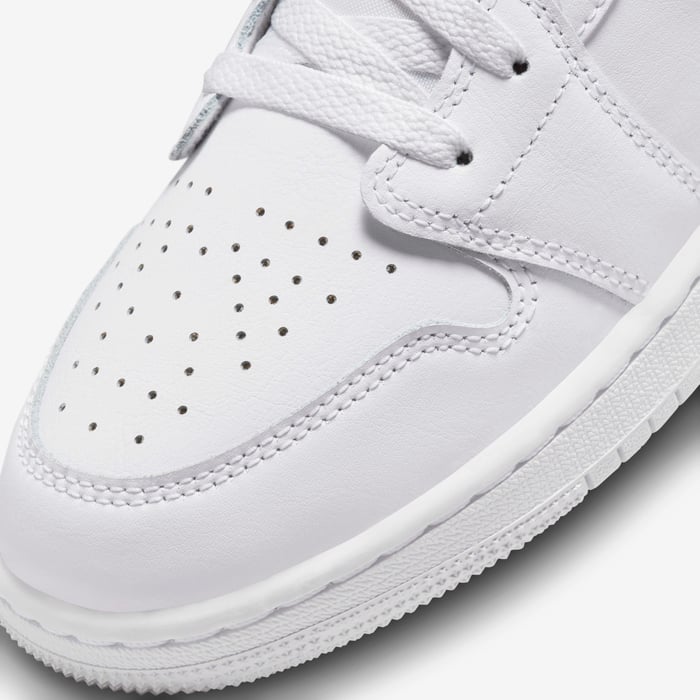 Air Jordan 1 Low image number 6 Air Jordan 1 Low image number 6