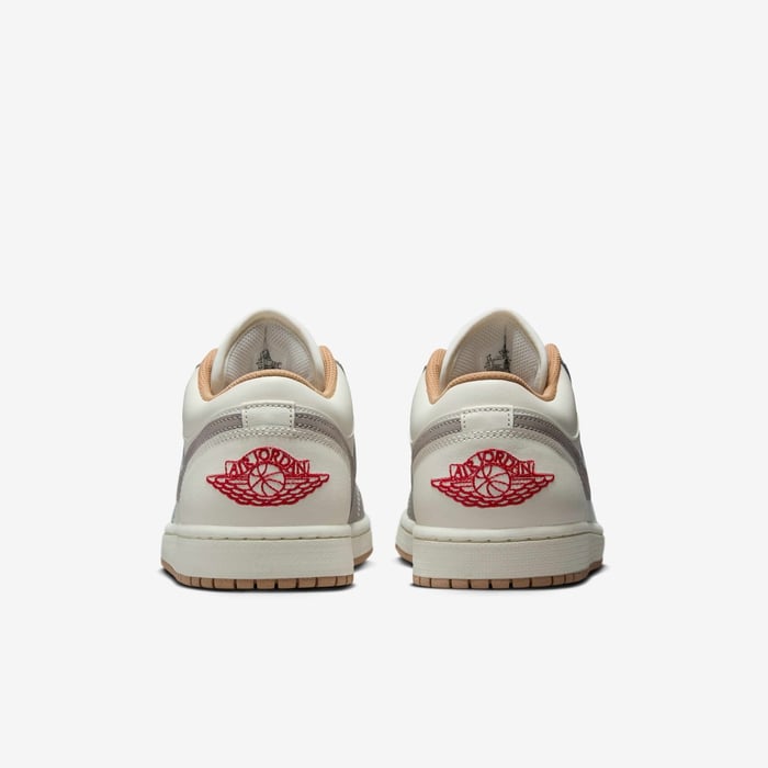 Air Jordan 1 Low image number 5 Air Jordan 1 Low image number 5