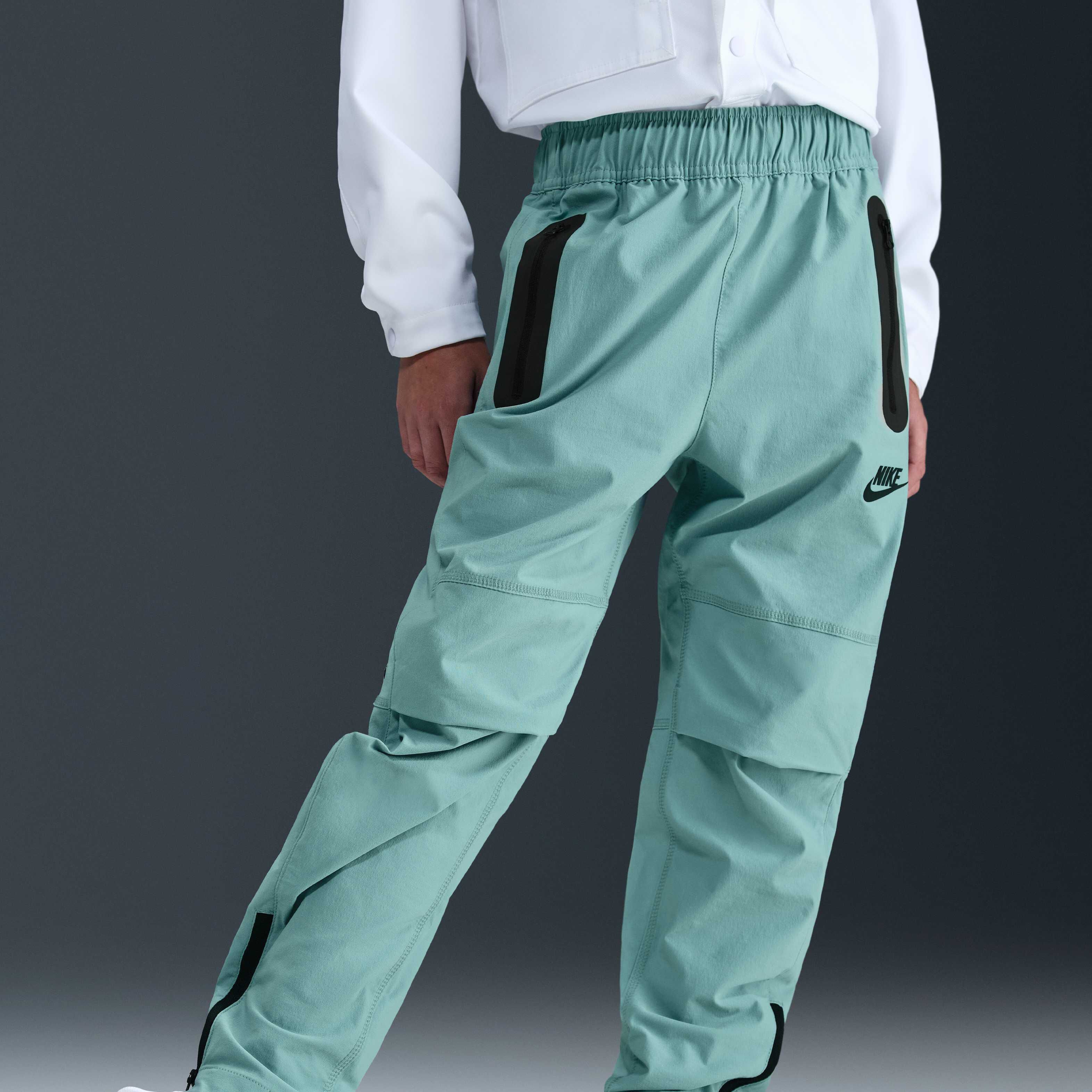 Nike Tech image number 1