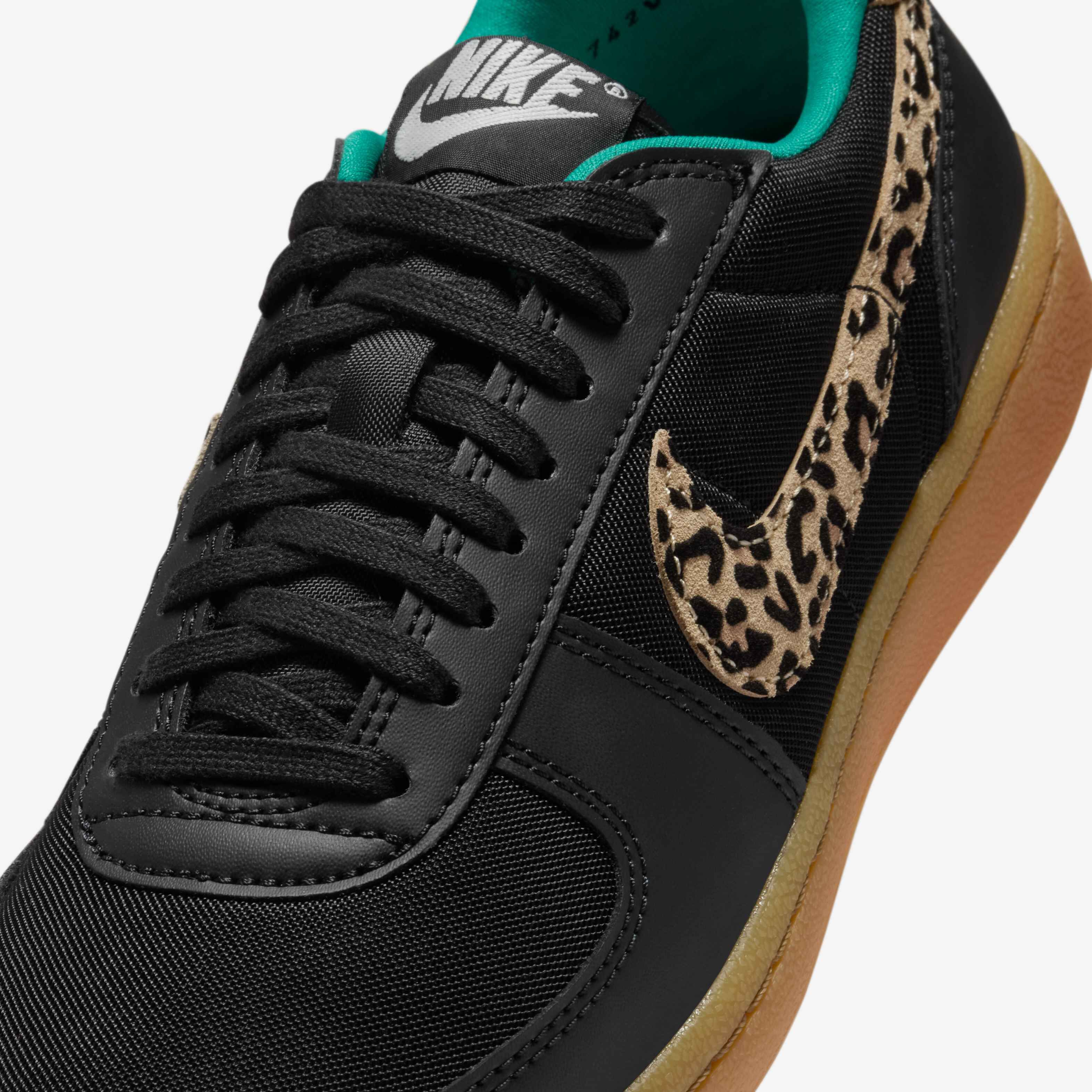 nike black leopard shoes