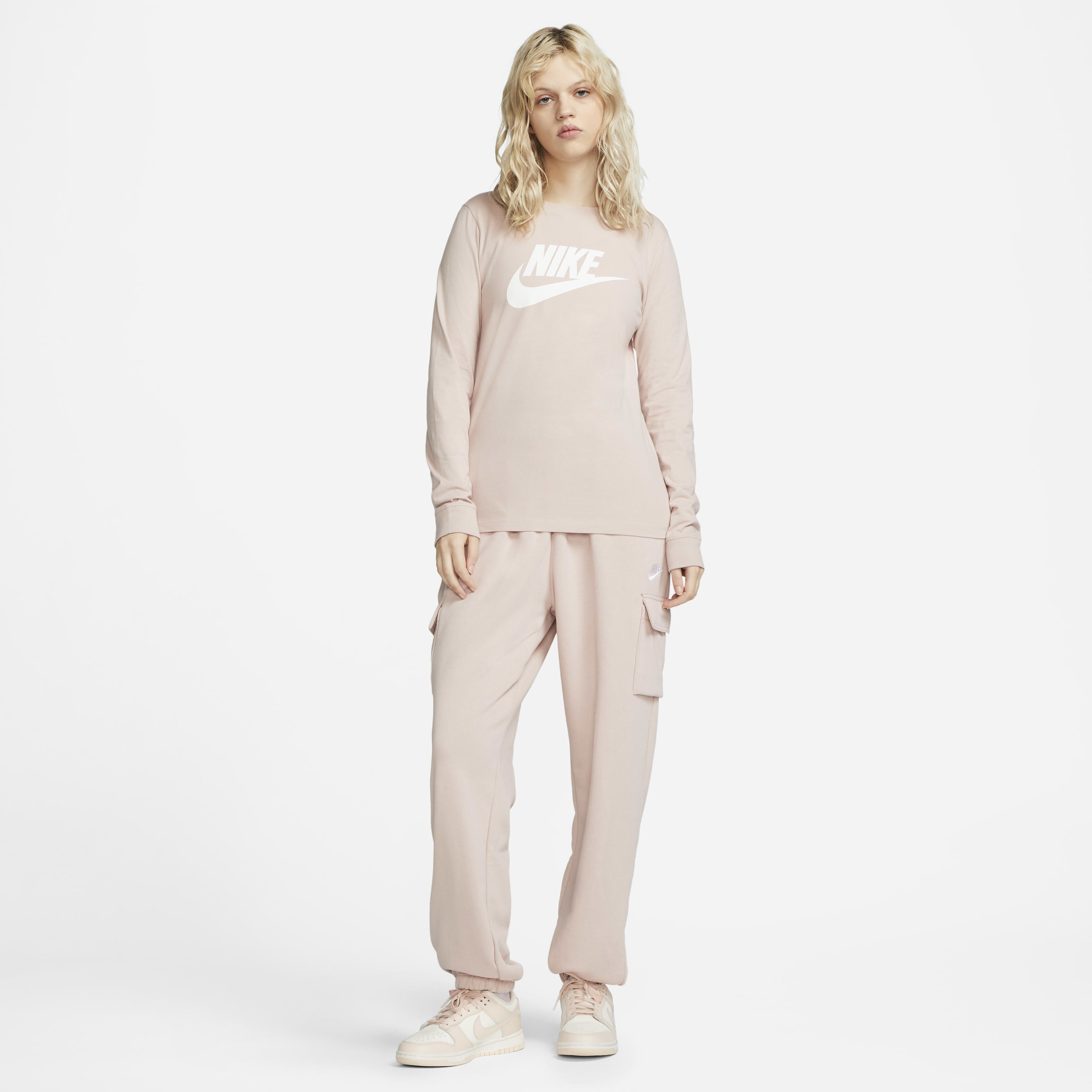 Nike club fleece cargo joggers womens online