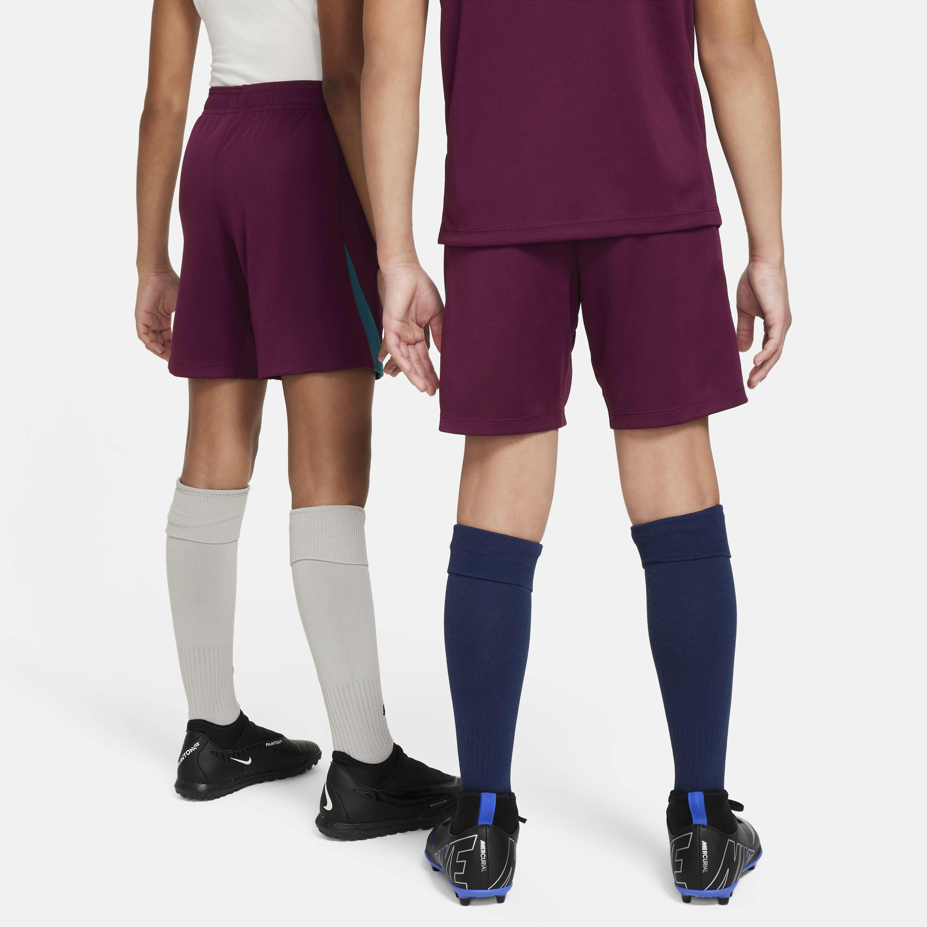 Paris Saint-Germain Strike image number 1