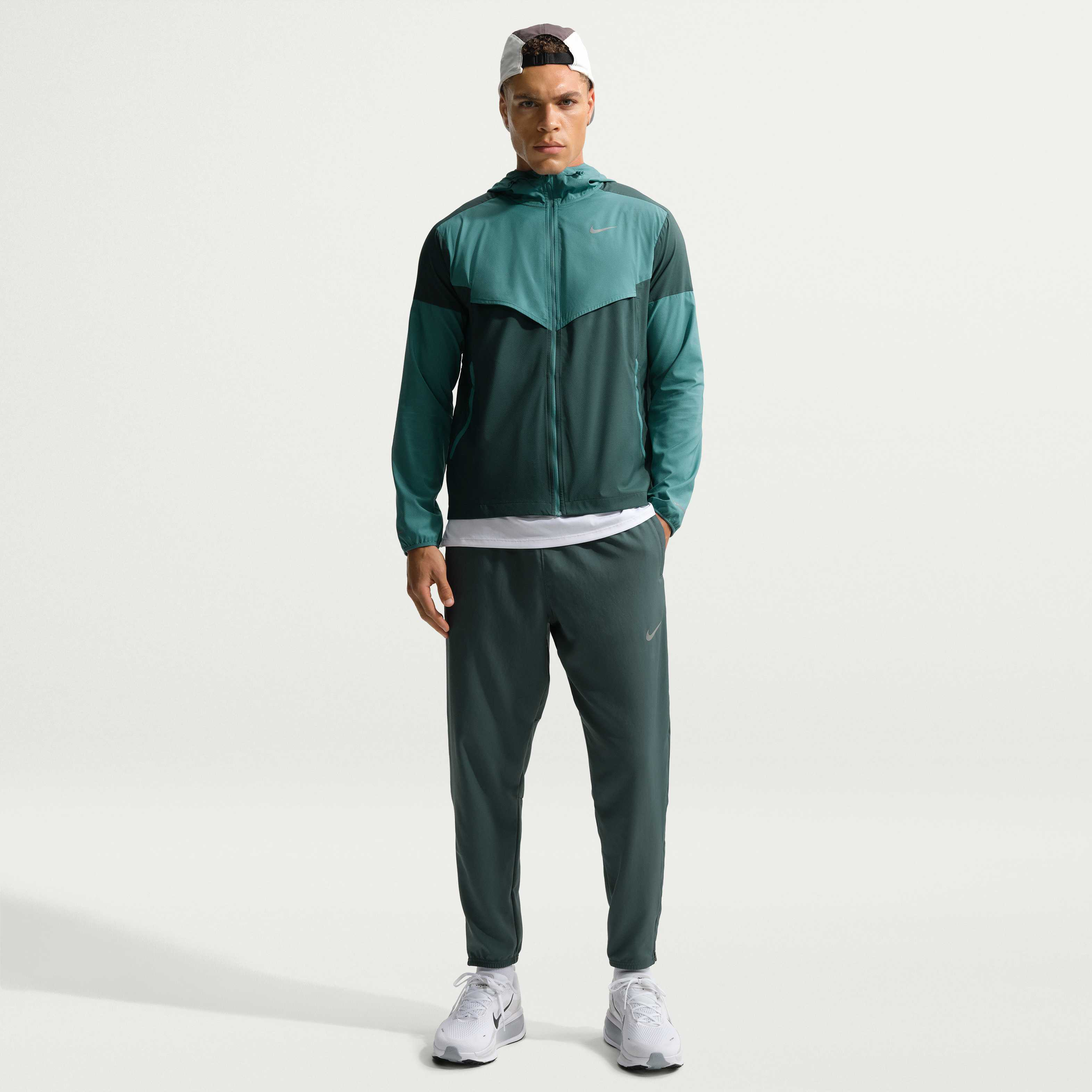 Nike Challenger image number 0