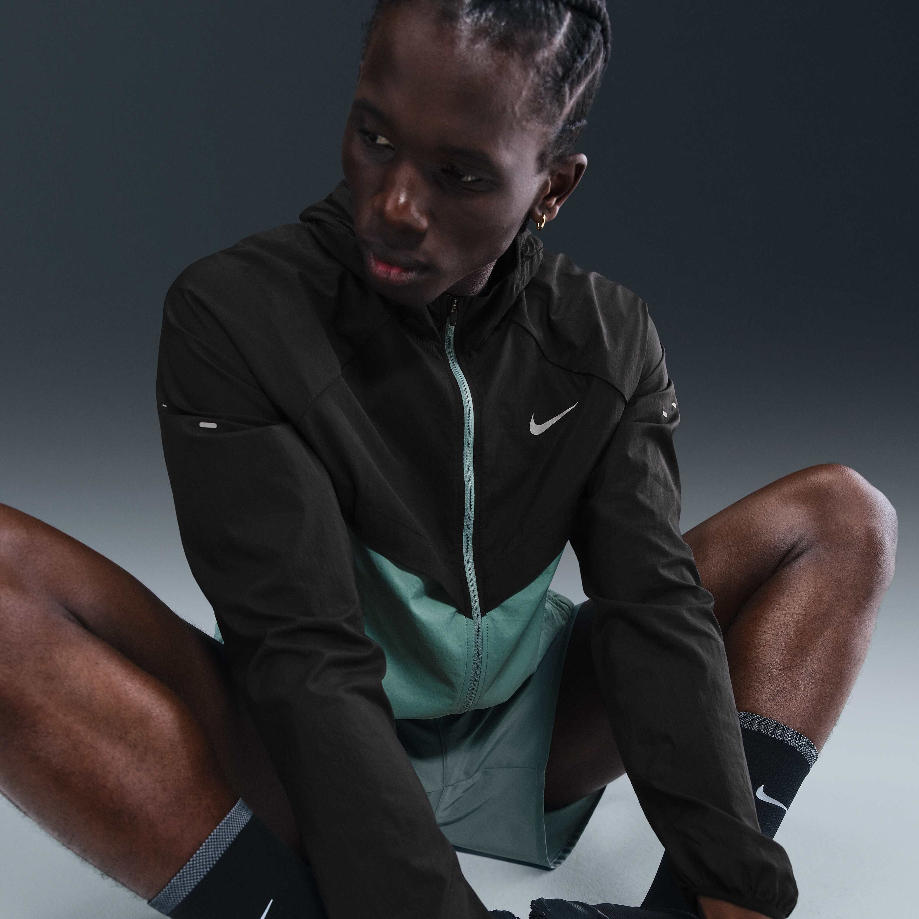 Nike Stride image number 2