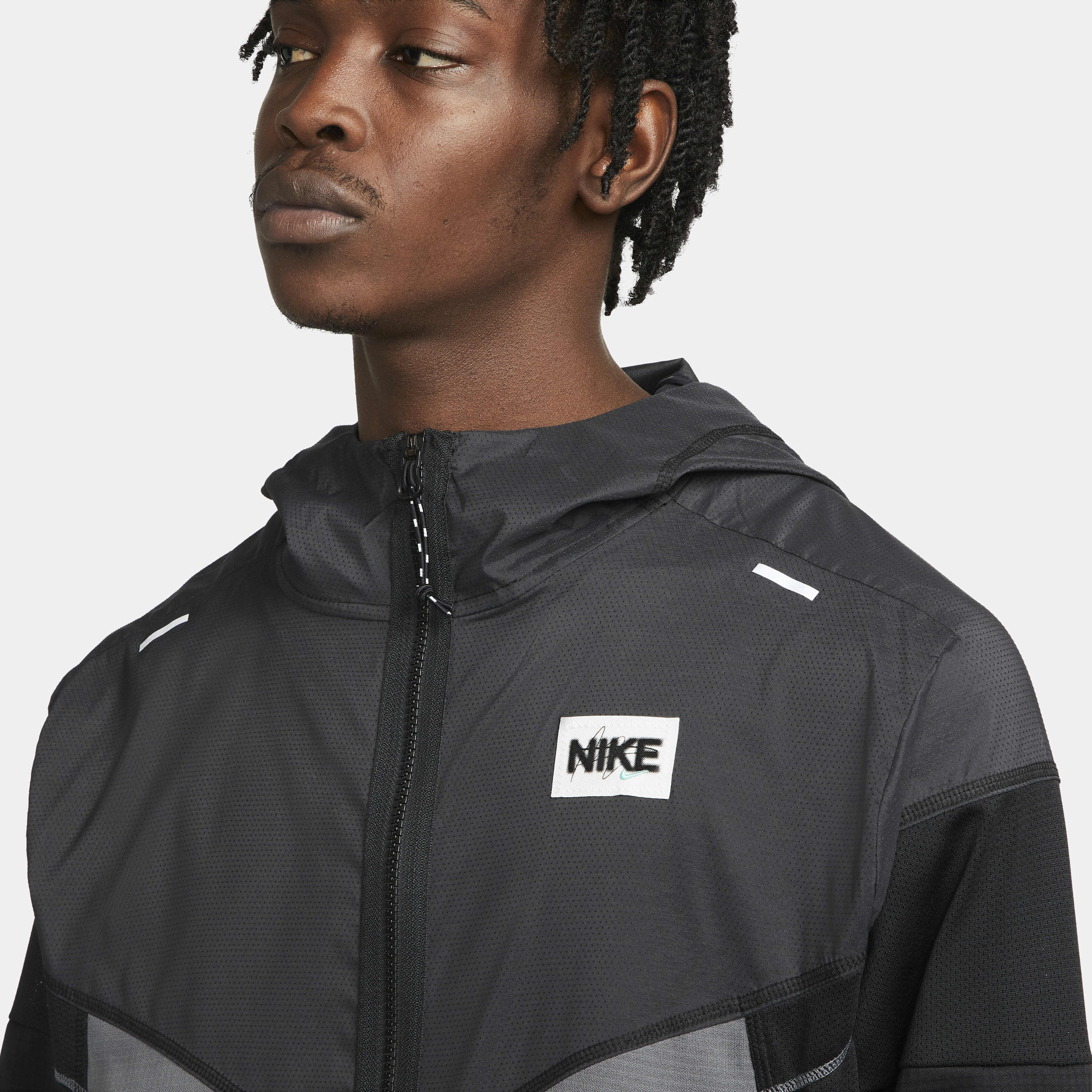 Nike Windrunner D.Y.E. image number 2
